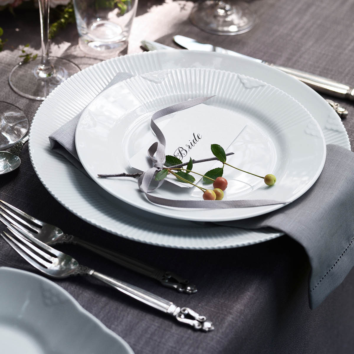 Royal Copenhagen White Elements Lautanen 25 cm