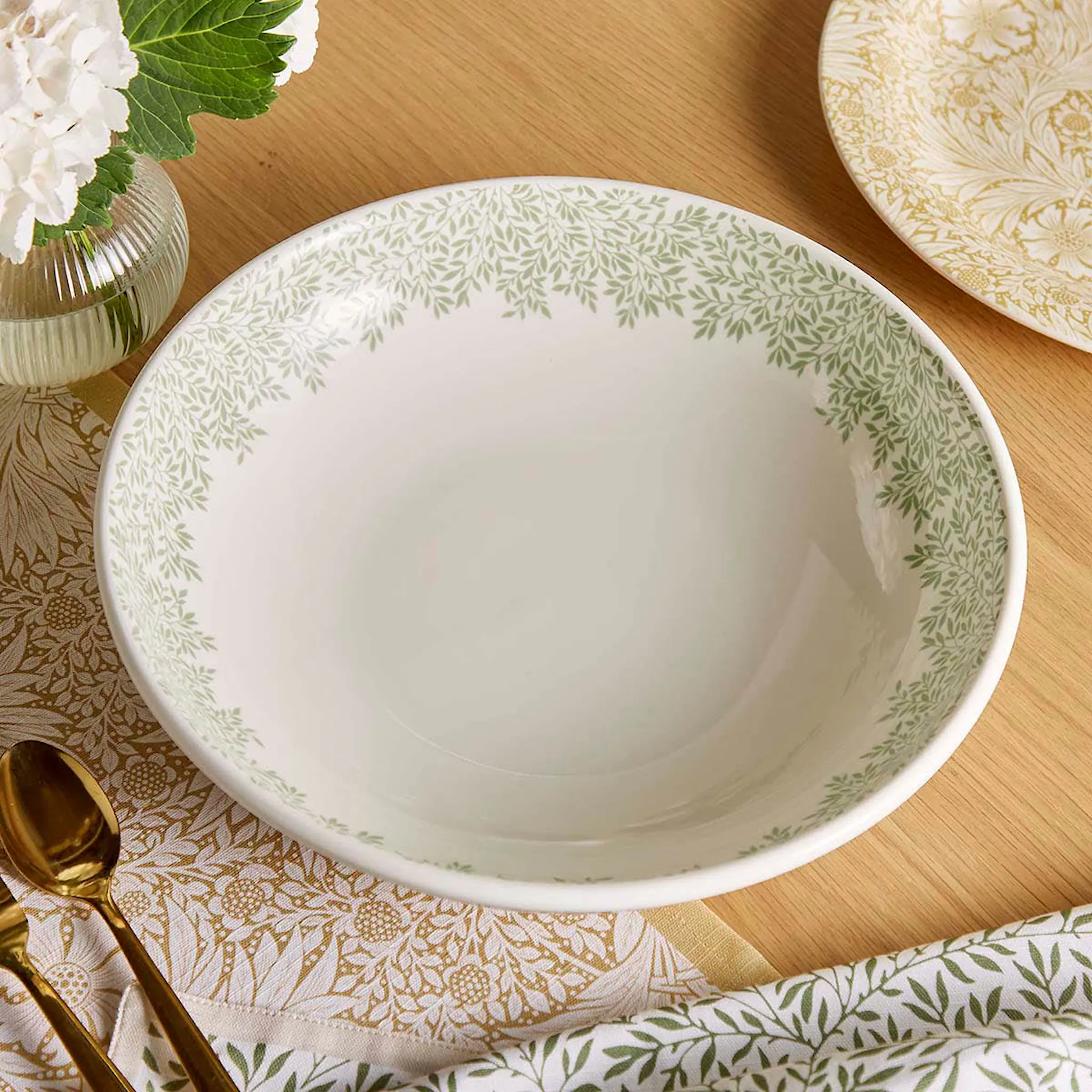 Spode Morris & Co låg skål 16 cm strawberry thief