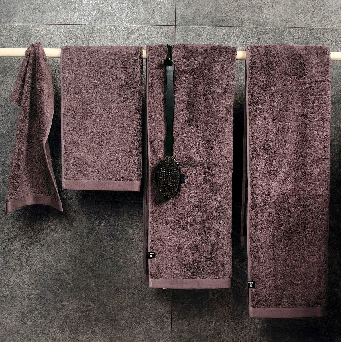 Himla Maxime handduk frotté 50x70 cm maroon