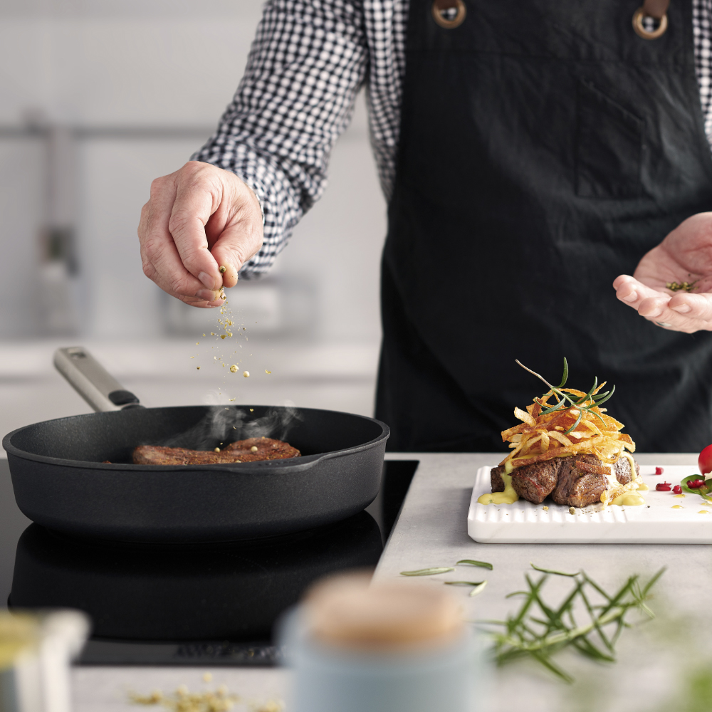 Woll Diamond XR Logic traktørpanne 28 cm