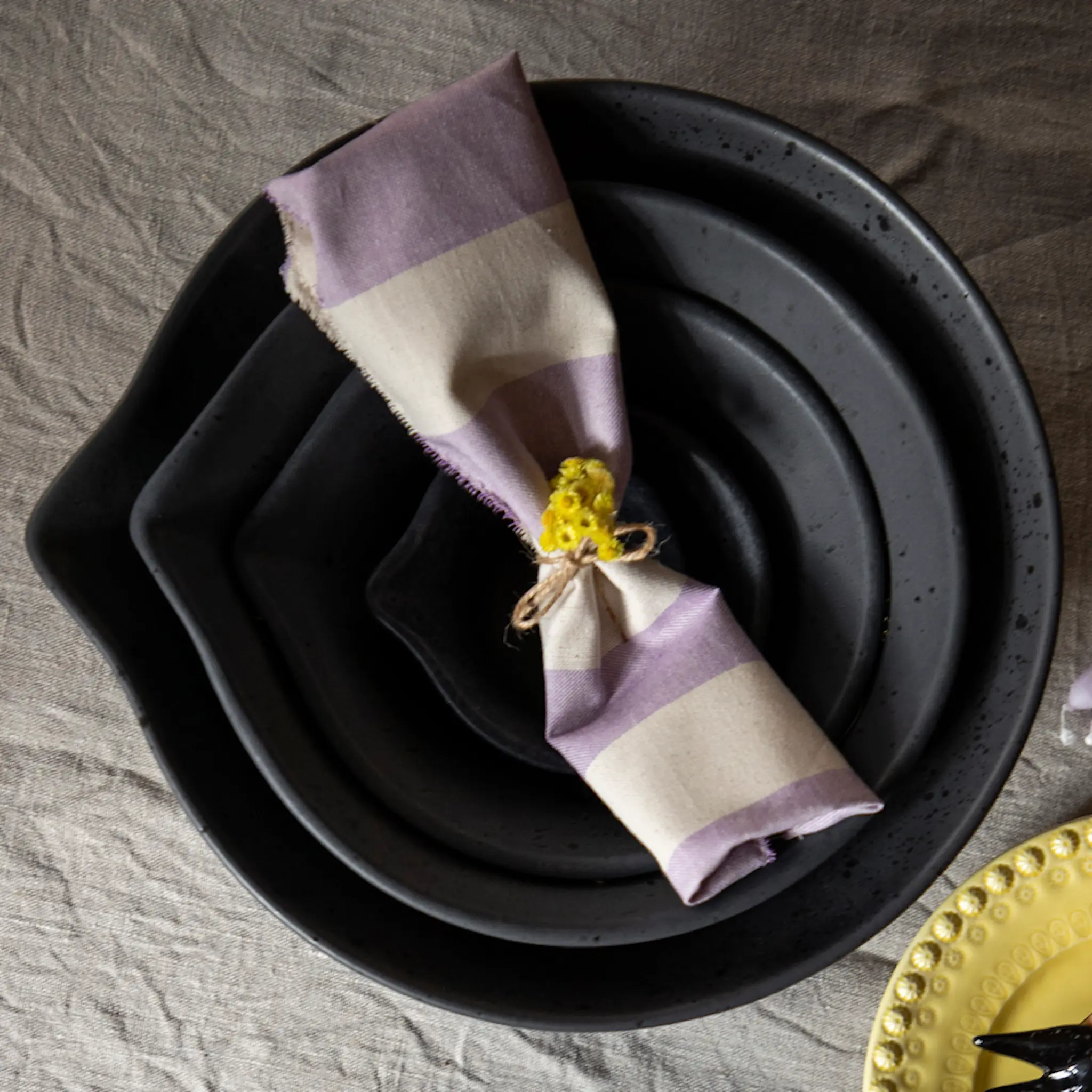 PotteryJo Peep Kulho 35 cm Matt Black