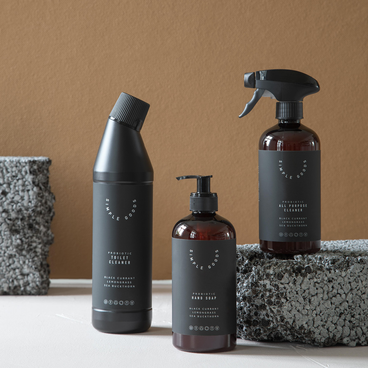 Simple Goods Lemongrass Handtvål 450 ml Pumpflaska Svart