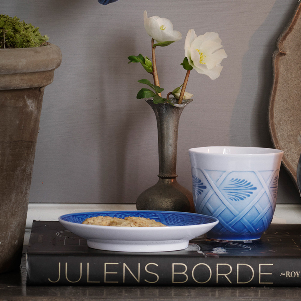 Royal Copenhagen Collectibles 2022 Muki ja aluslautanen