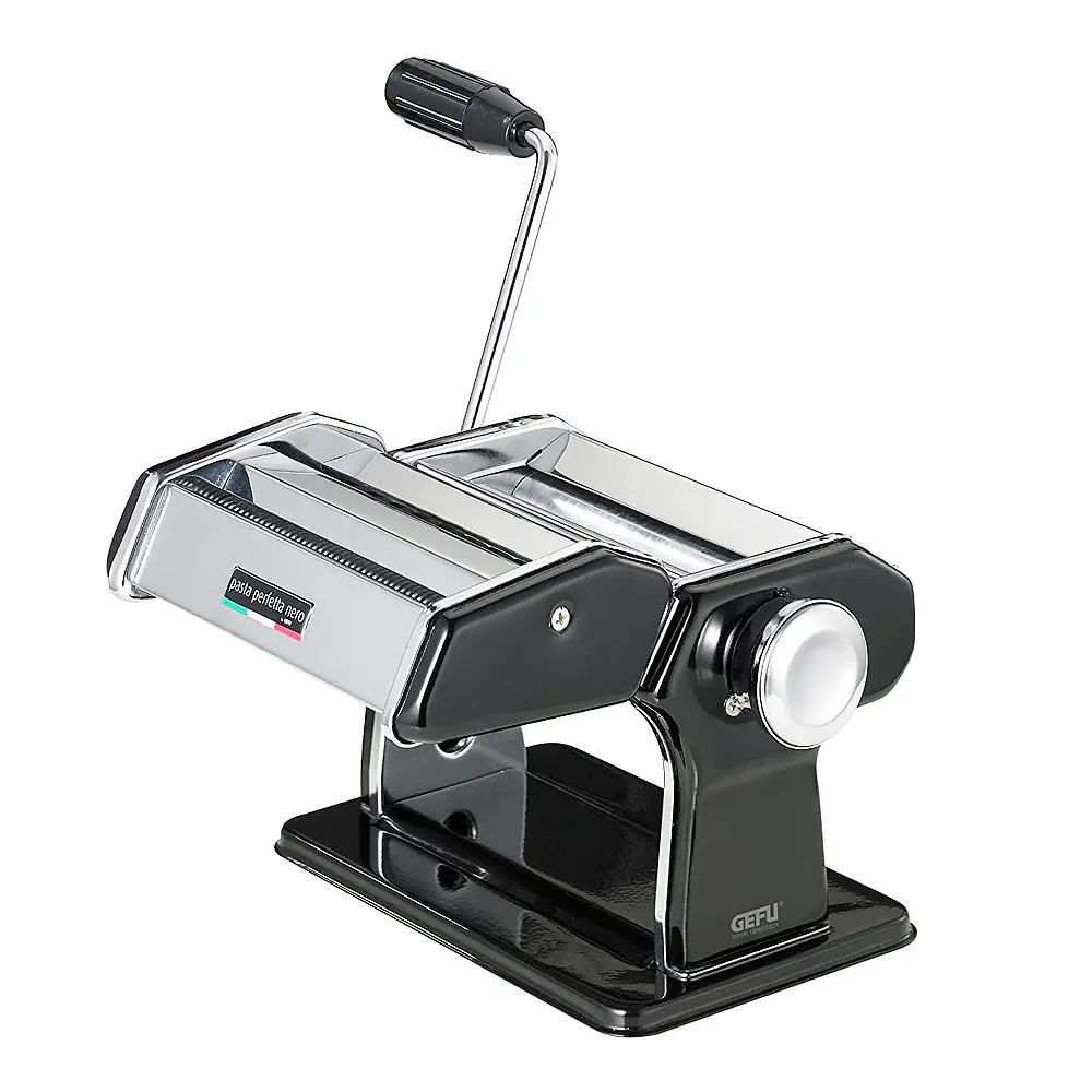 Perfetta PastakoneMusta