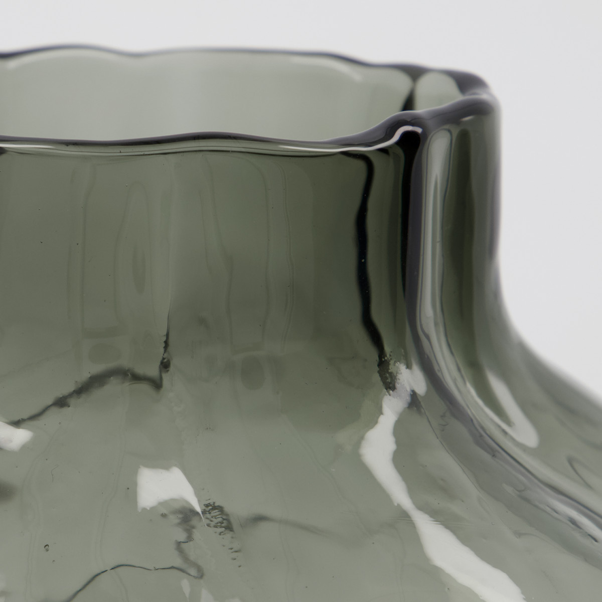 House Doctor Turn vase 20 cm røkt grå