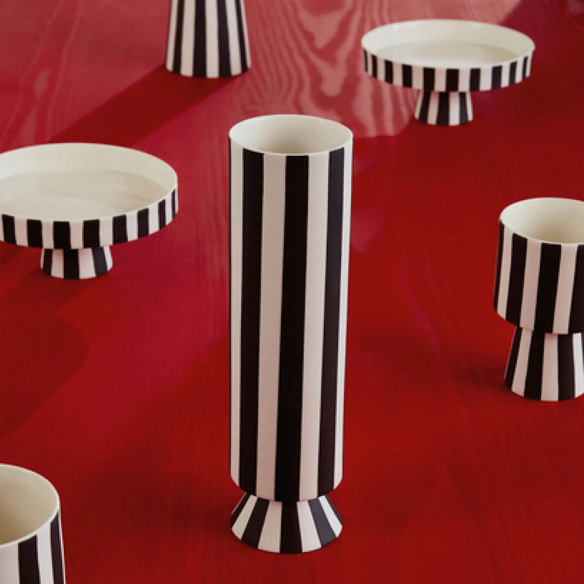 OYOY Toppu vas 31 cm Vit/svart