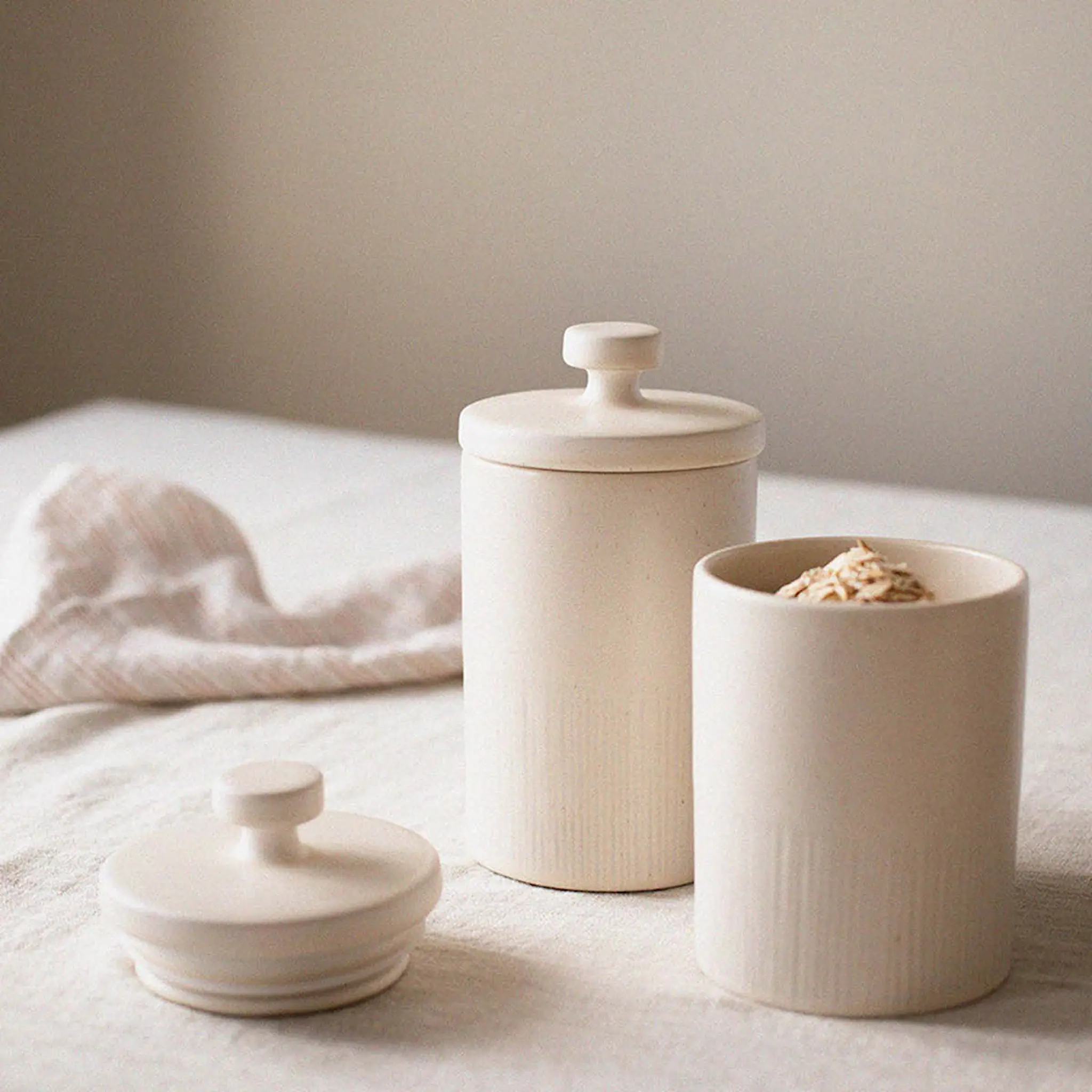 Tell Me More Palermo förvaringsburk small 18 cm cream