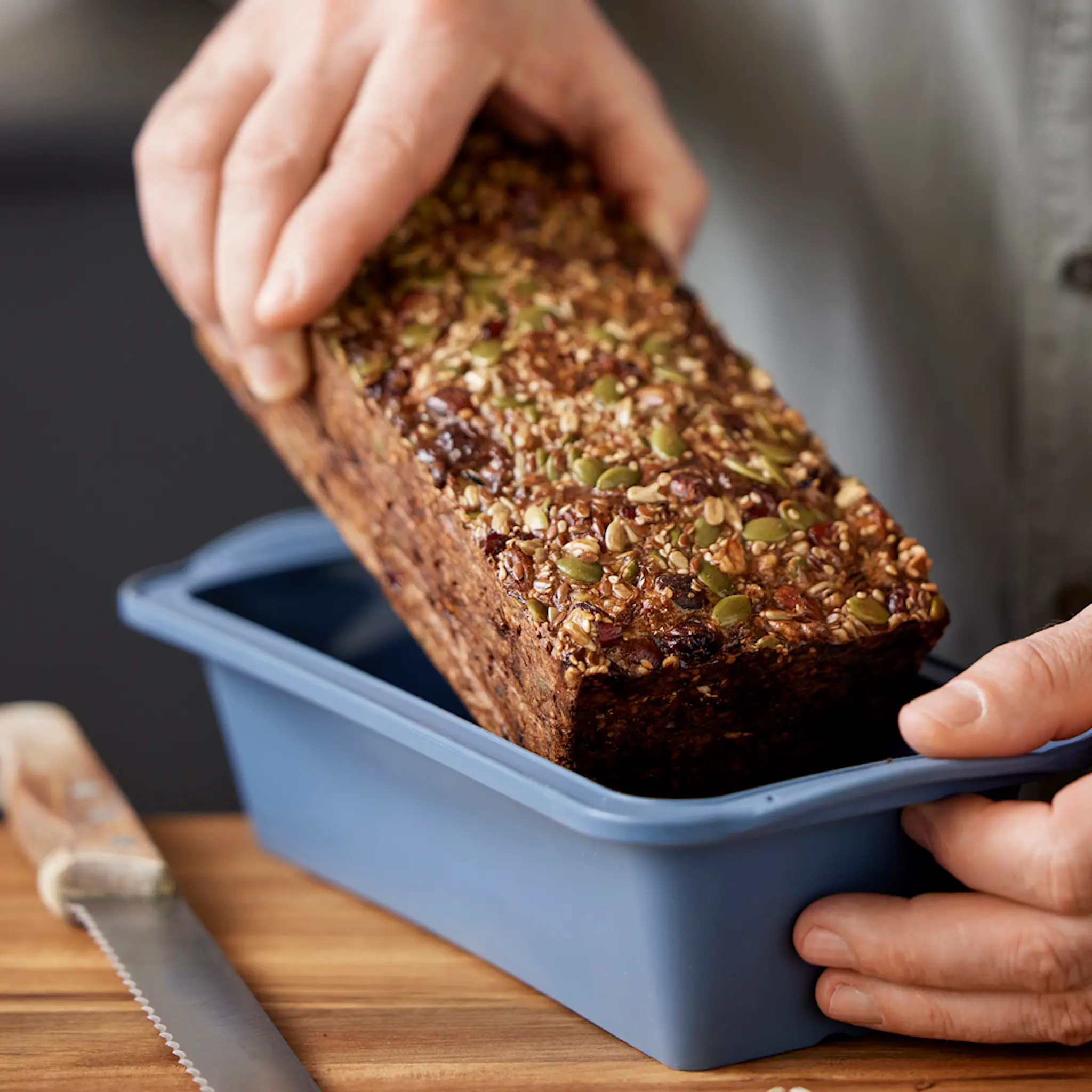 Tareq Taylor Pecan Leipävuoka 26x11 cm Indigo