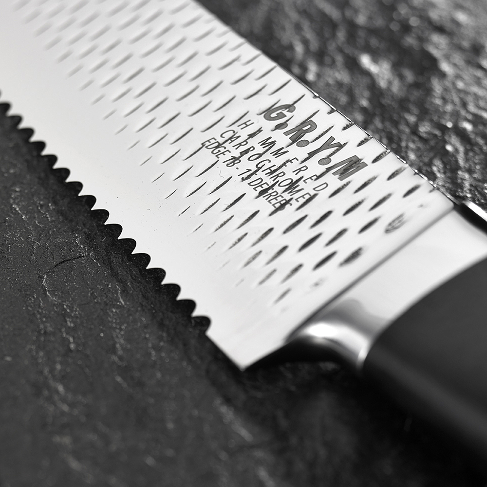 G.R.Y.M Hammered brødsag 25 cm