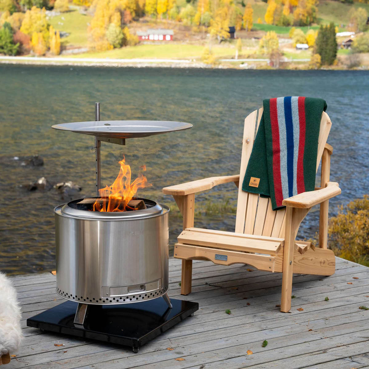 Espegard Monitasoteline tulisijaan