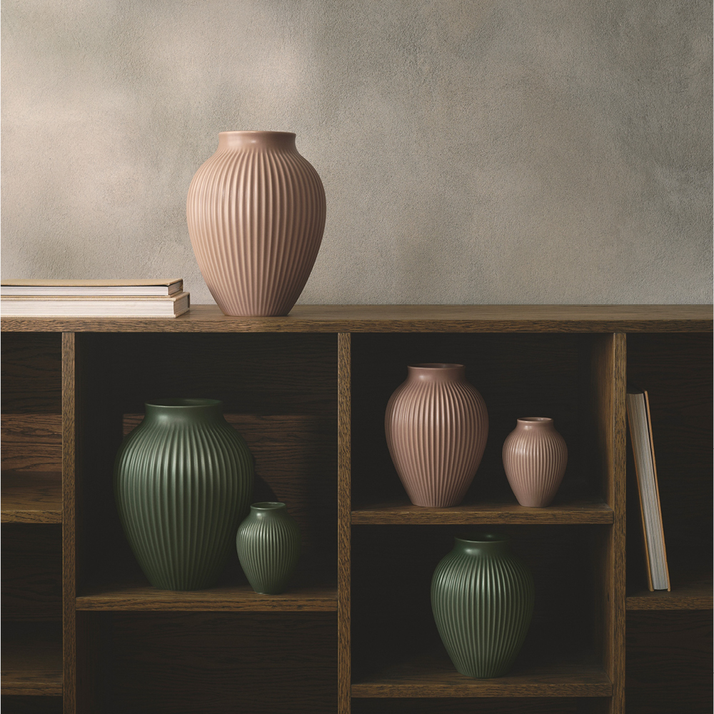 Knabstrup Keramik Ripple vase 20 cm matt celadon green