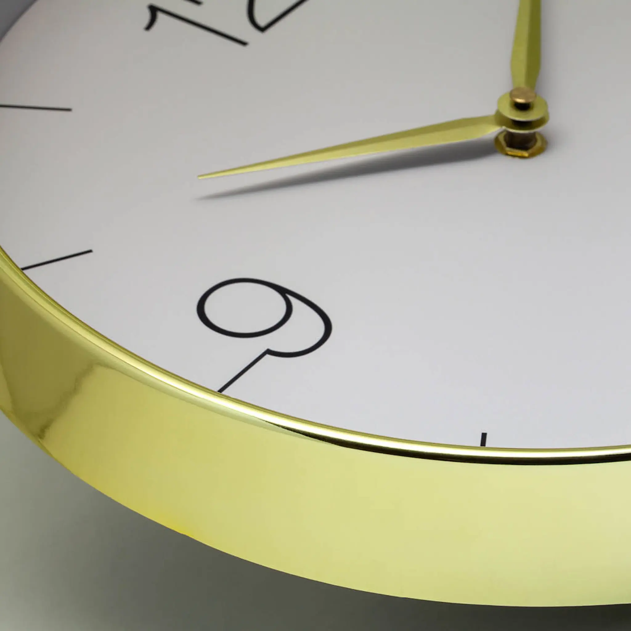 NeXtime Finesse nXt veggklokke 30,5 cm gull/grå