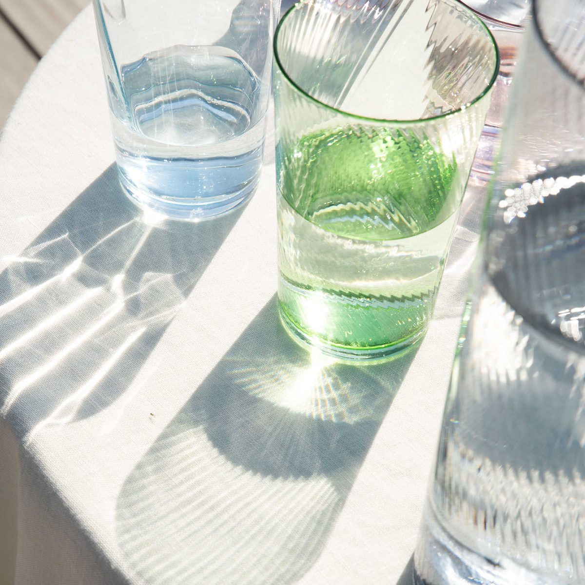 Aida RAW Unique optic highball glas 45 cl light blue