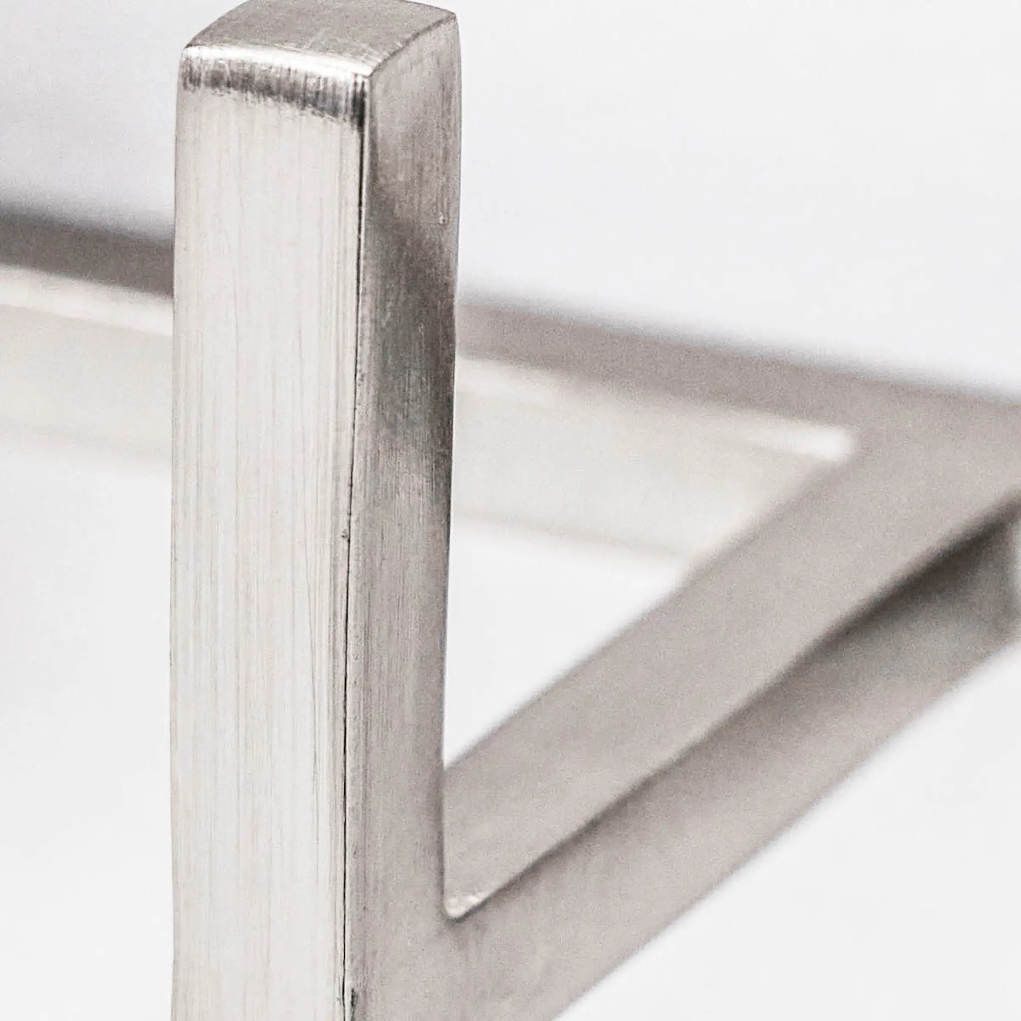 House Doctor Rack Seinänaulakko 60x8x12 cm Hopea