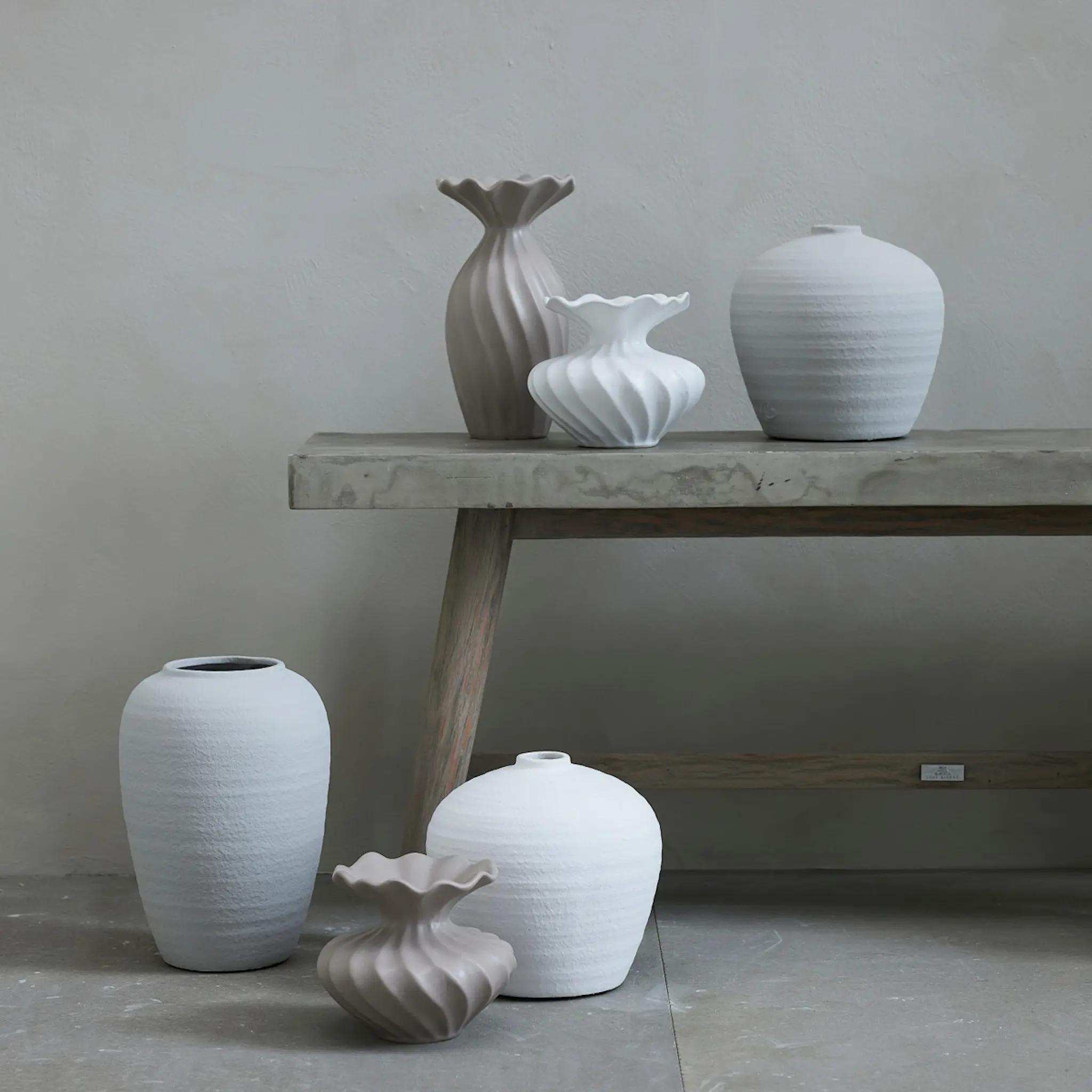 Lene Bjerre Susille vas 14 cm sand