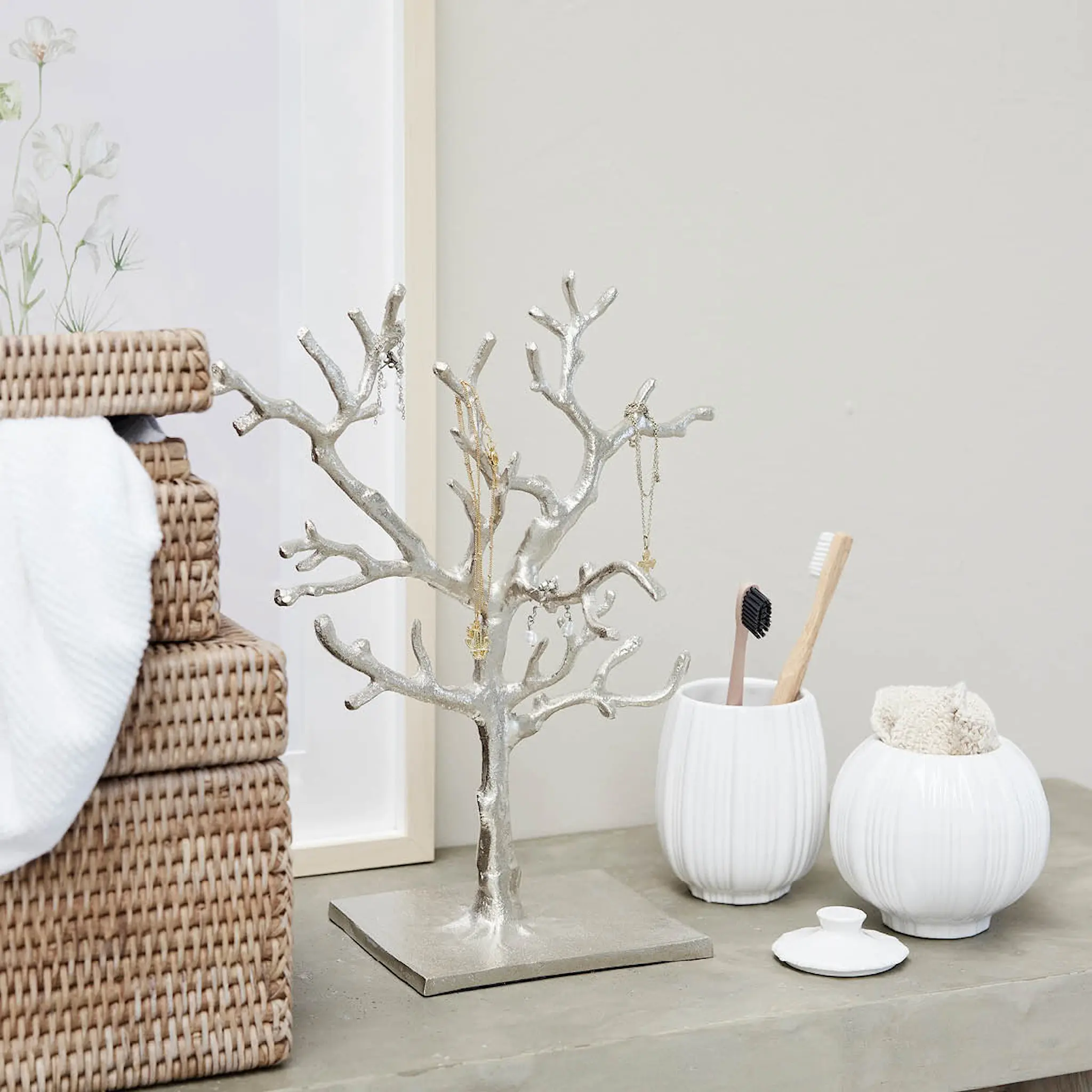 Lene Bjerre Lily tandborsthållare 10,6 cm vit