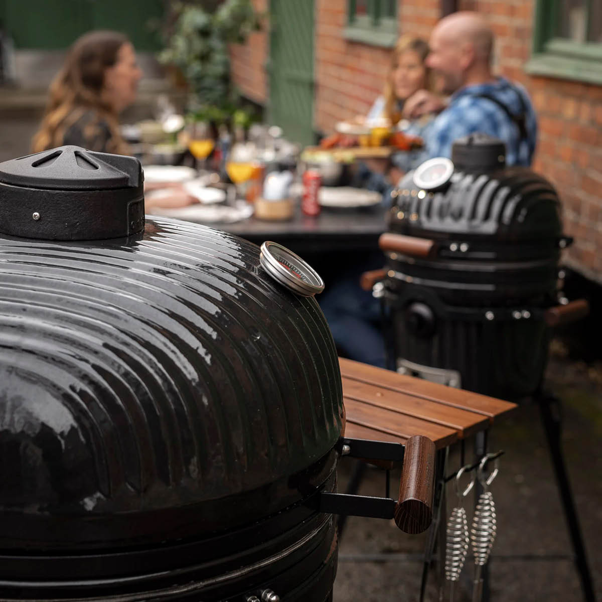 Kamado SUMO Kamado Grill Icon Maxi Hiiligrilli musta