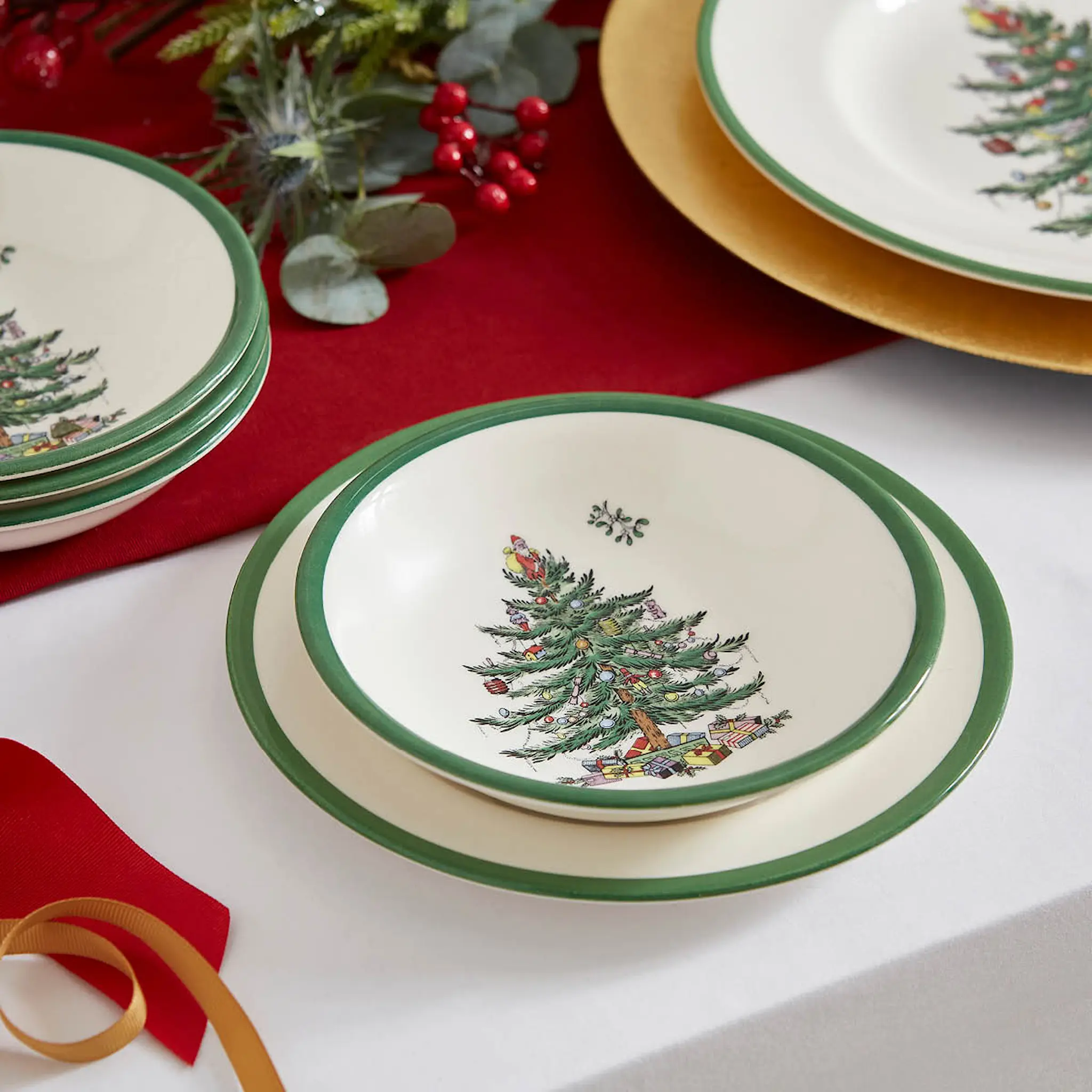 Spode Christmas Tree teekuppi ja aluslautanen 20 cl