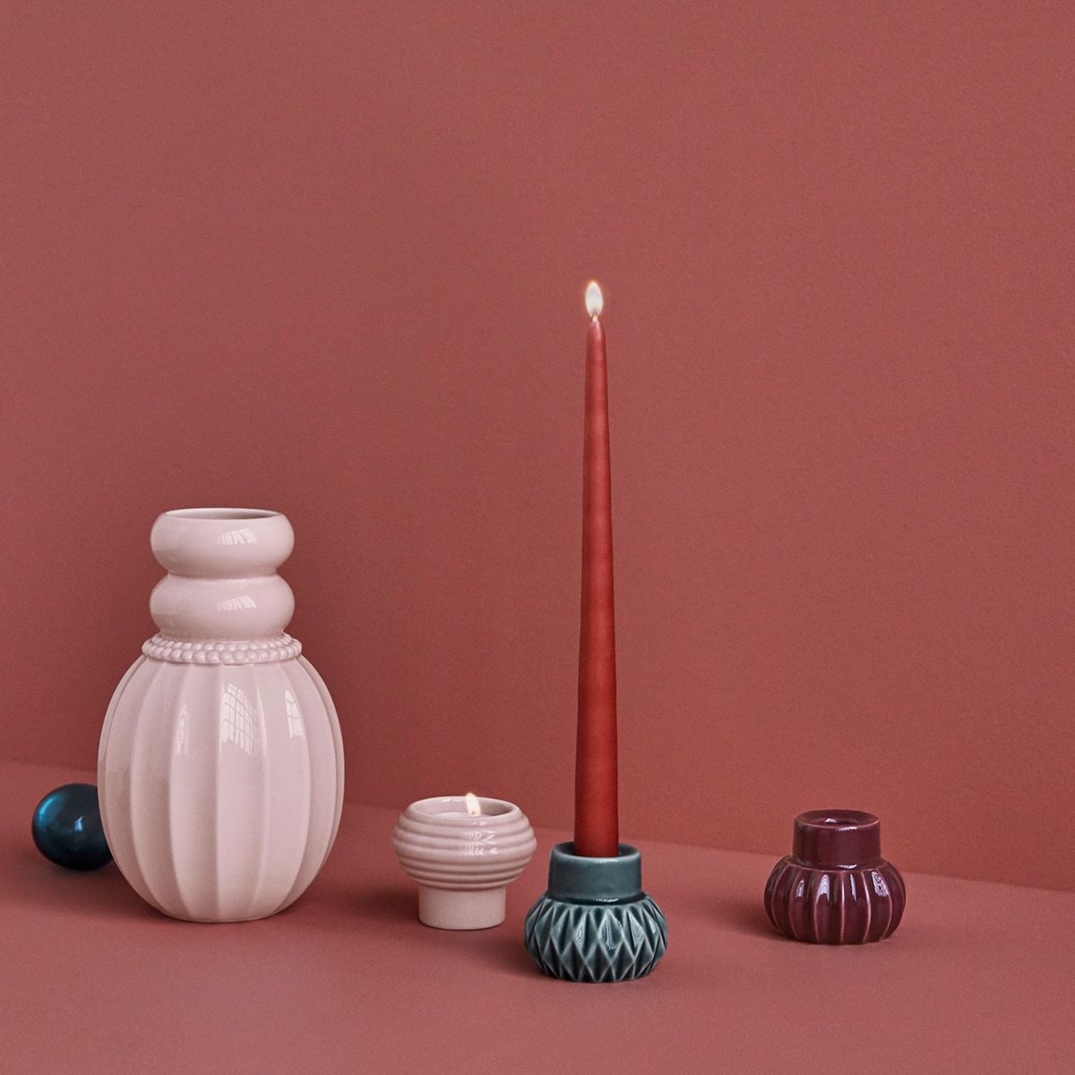 Dottir Samsurium Kynttilänjalka 3 osaa Dark/Powder/Aubergine