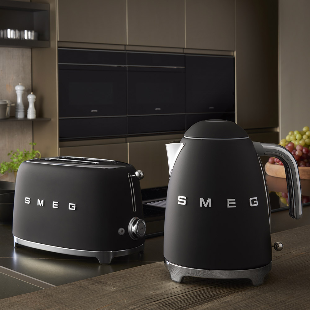 Smeg Brødrister TSF01 2 skiver svart matt