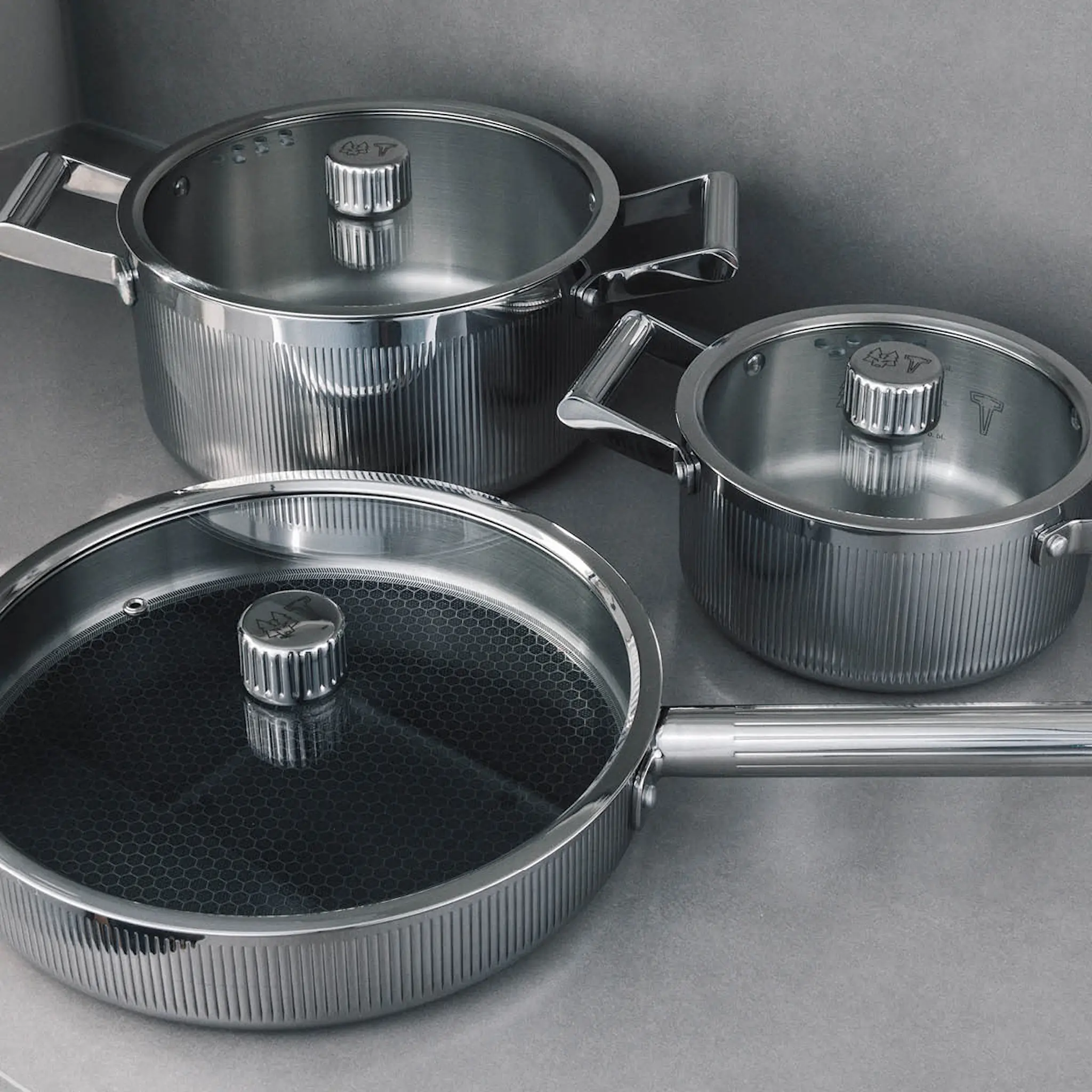 Vargen & Thor Glima grytset 3 delar blankt stål