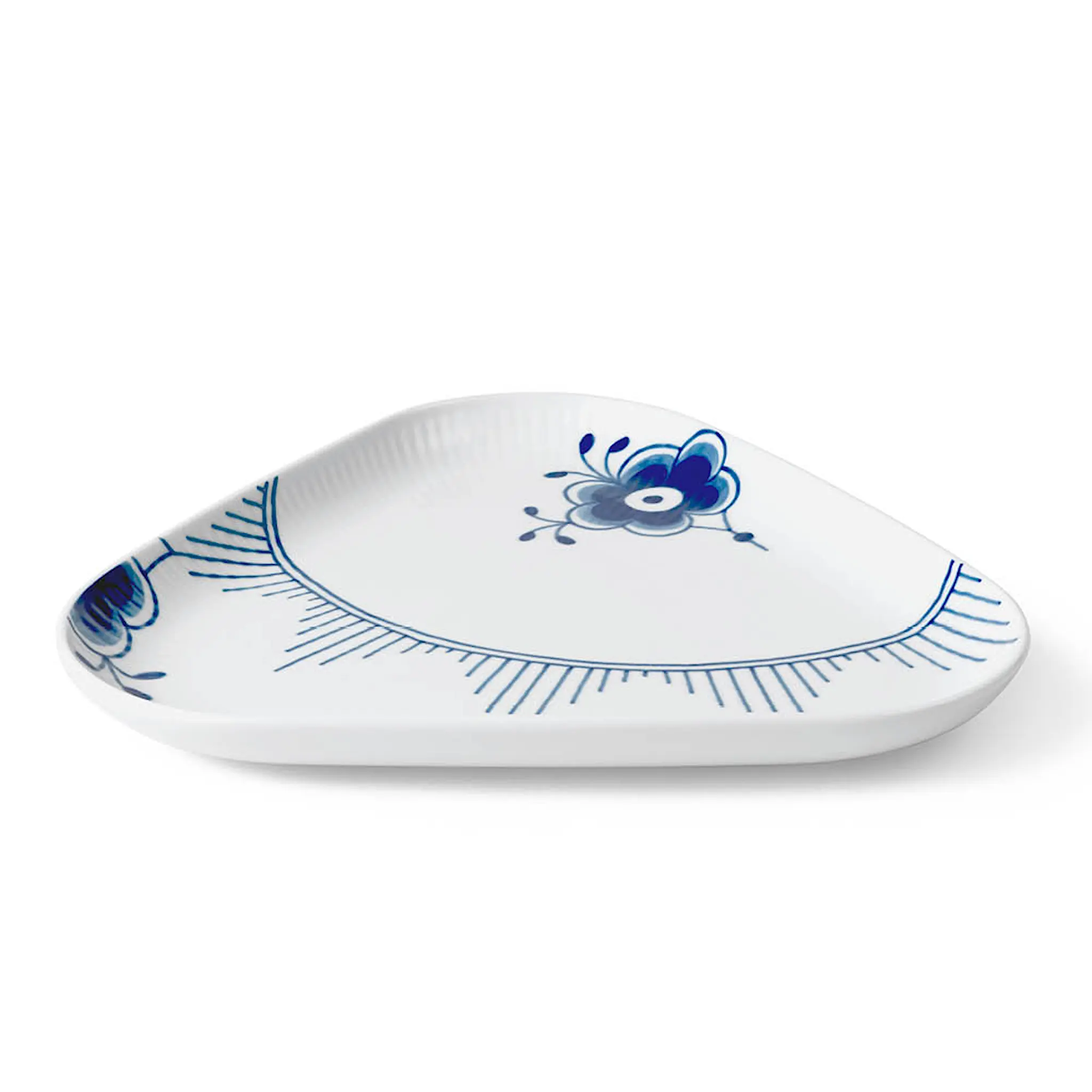 Royal Copenhagen Blå Mega Riflet trekantet fat 23 cm