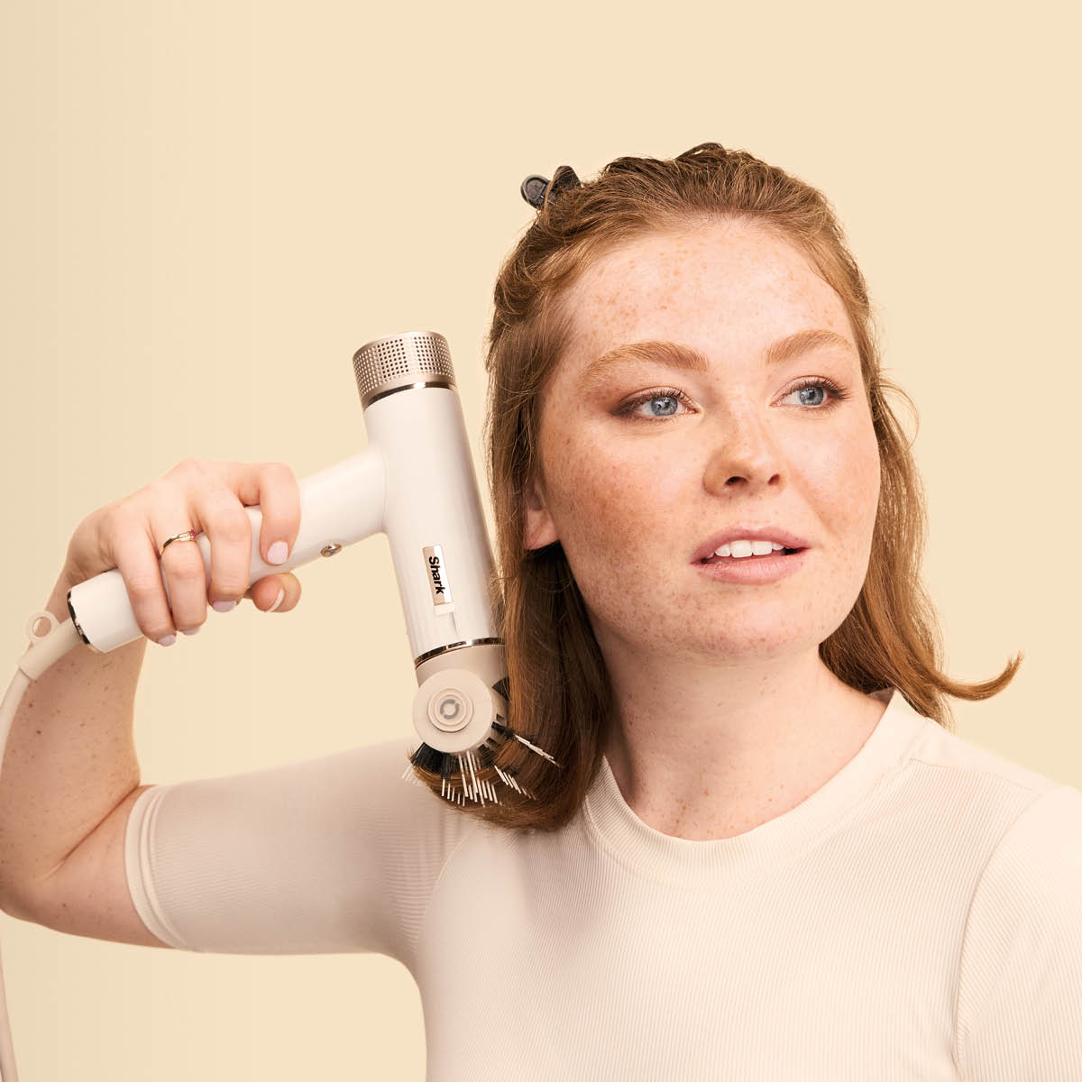 Shark Beauty SpeedStyle 5-i-1 RapidGloss Finisher & hårfön HD352EU white