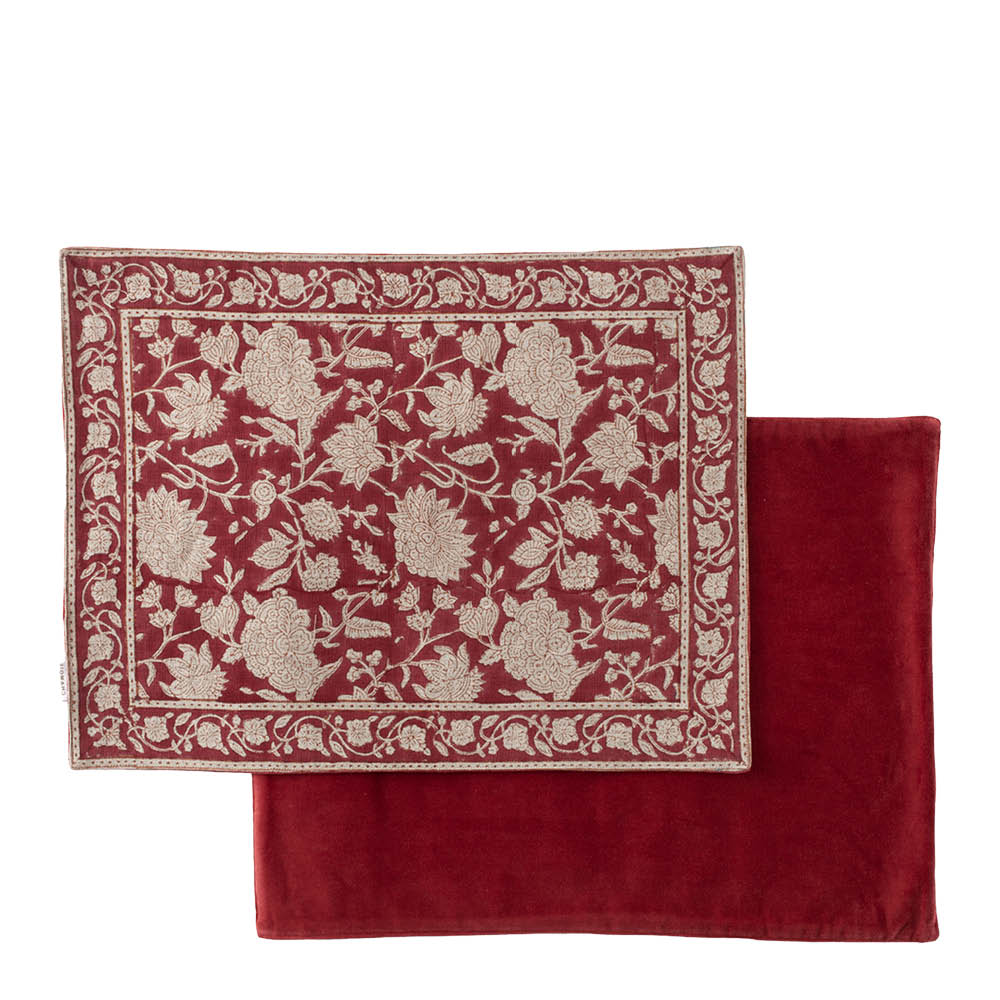 Chamois Indian Rose bordbrikke i lin 37x50 cm 2 stk rød