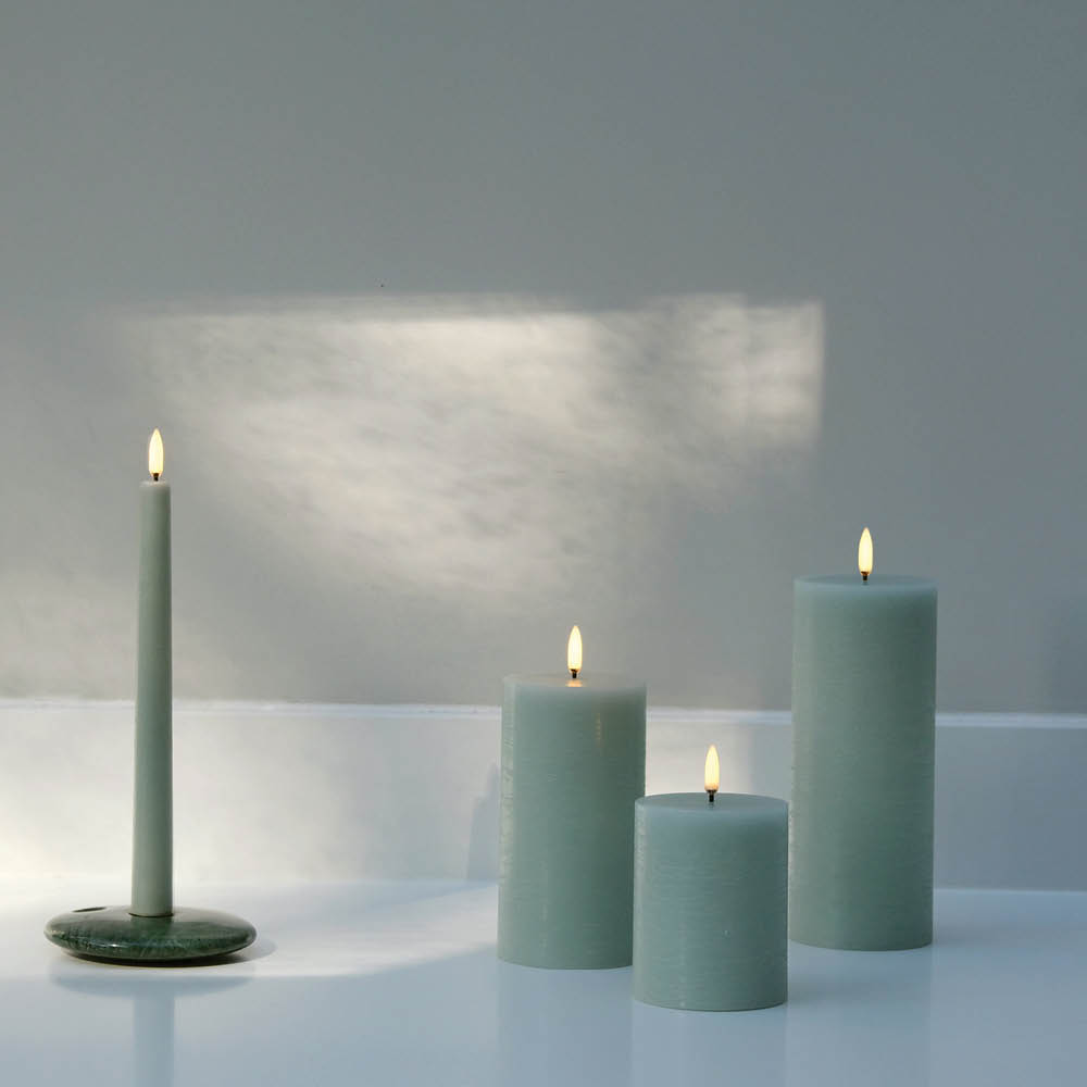 Uyuni Lighting Pillar LED kubbelys 7,8x15,2 cm dusty green