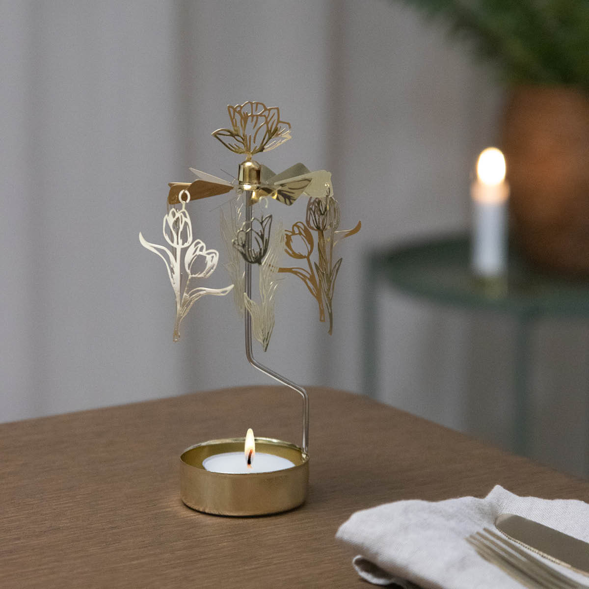 Pluto Änglaspel 16 cm Tulpaner