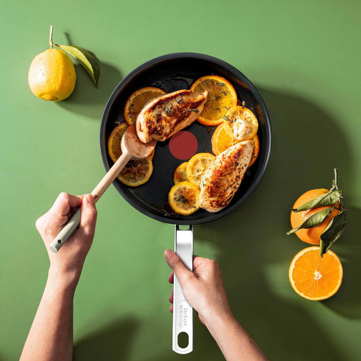 Tefal Renew+ sautépanne m/lokk 24 cm svart