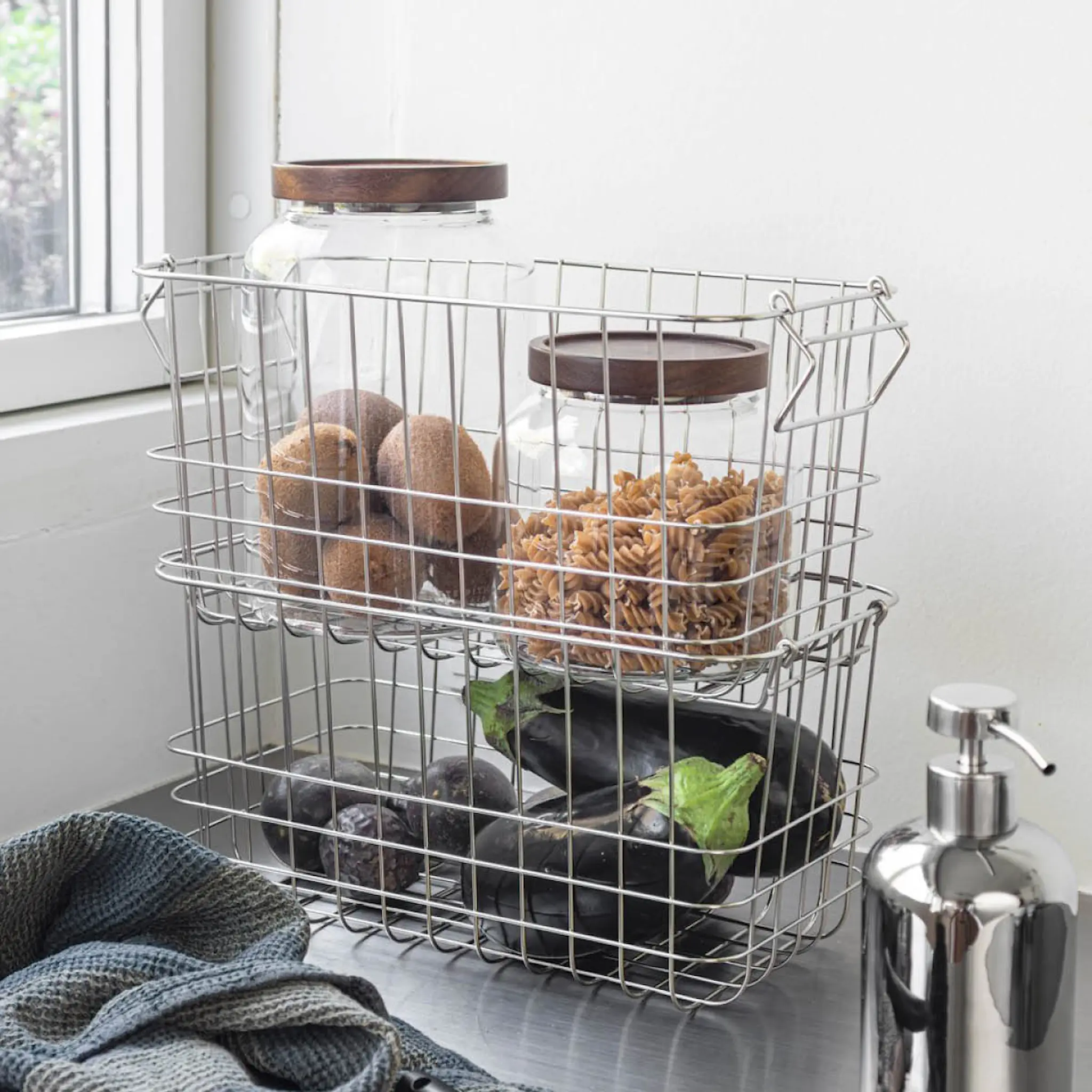 Mette Ditmer STORE-IT metallkorg 31x16,5x16 cm krom