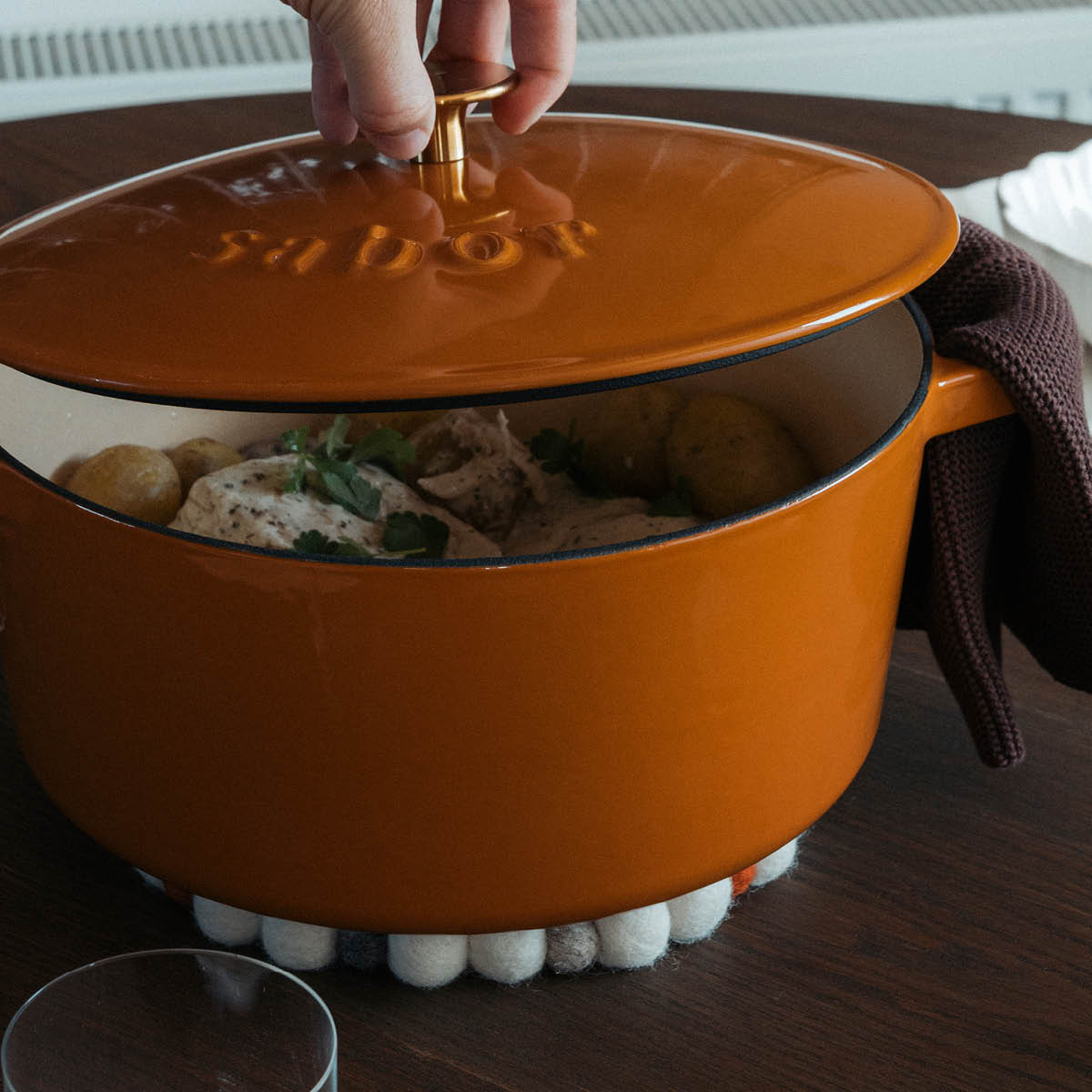 Sabor Classic gjutjärnsgryta 6,7 L pumpkin spice