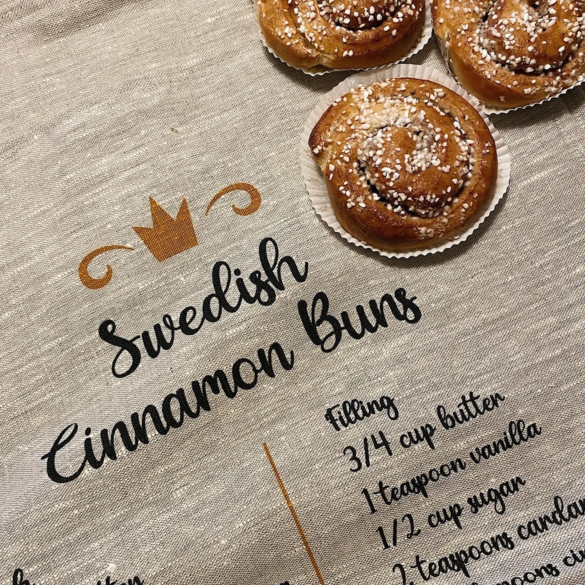 Mellow Design Kökshandduk linne 50x70 Swedish Cinnamon Buns