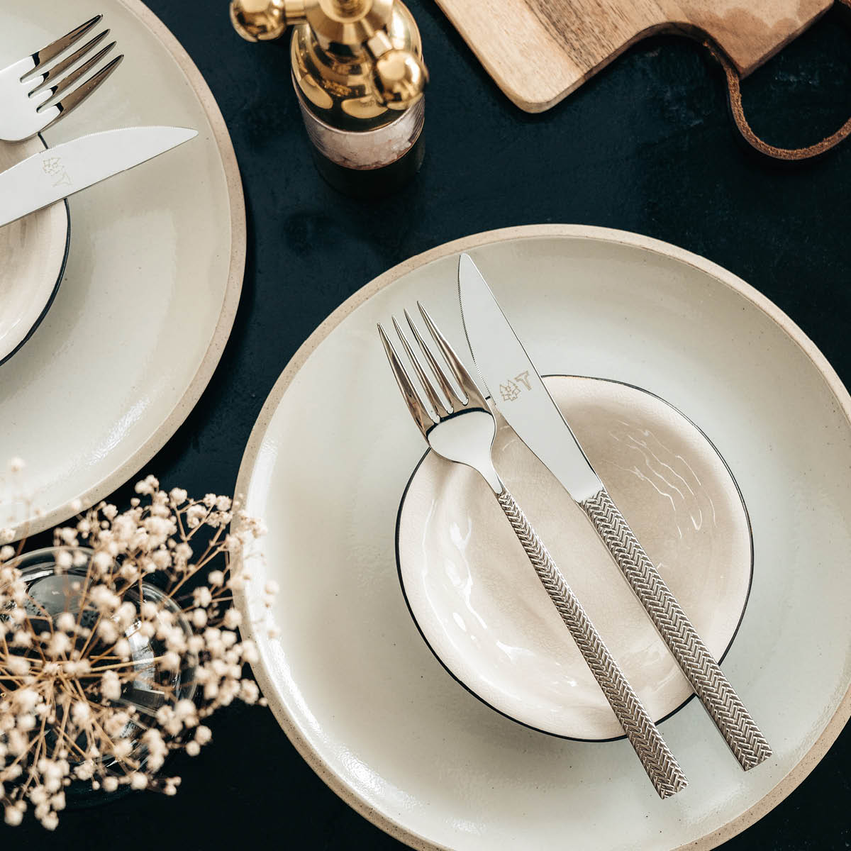 Vargen & Thor Glöd bestickset 16 delar blankt stål