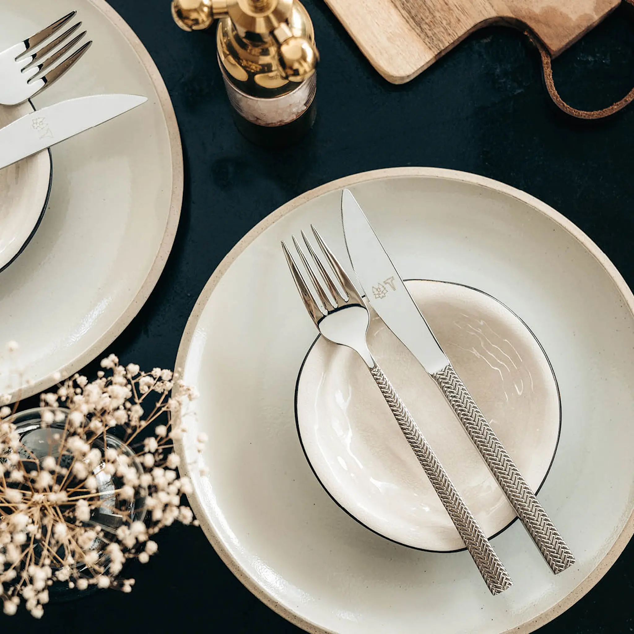 Vargen & Thor Glöd bestickset 16 delar blankt stål