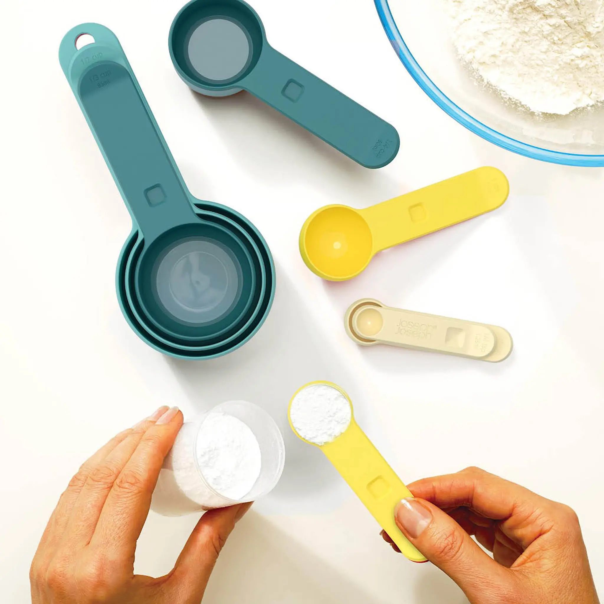 Joseph Joseph Duo måttsats 8 delar 1,25–250 ml multi
