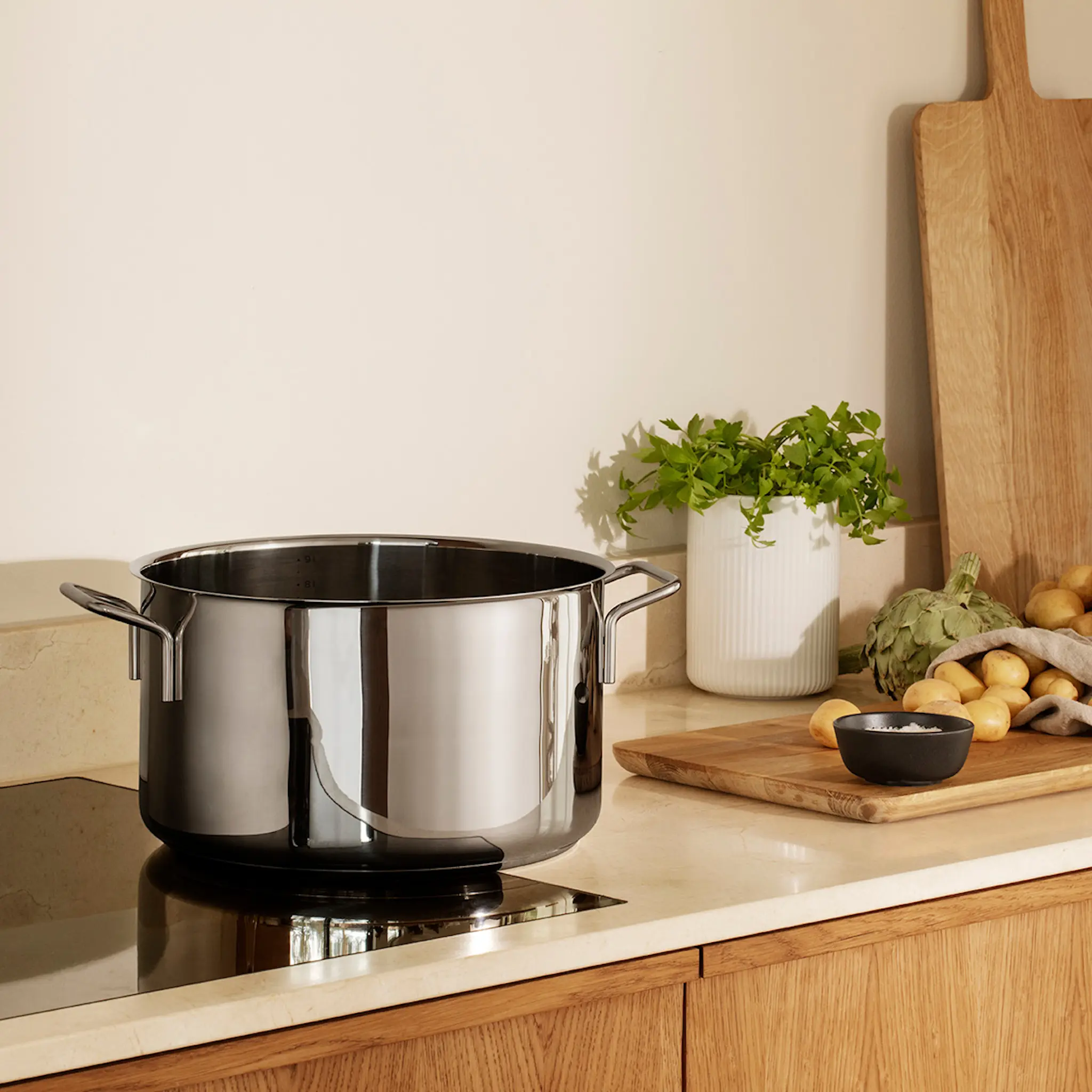 Eva Trio Stainless Steel gryta 9 L 28 cm