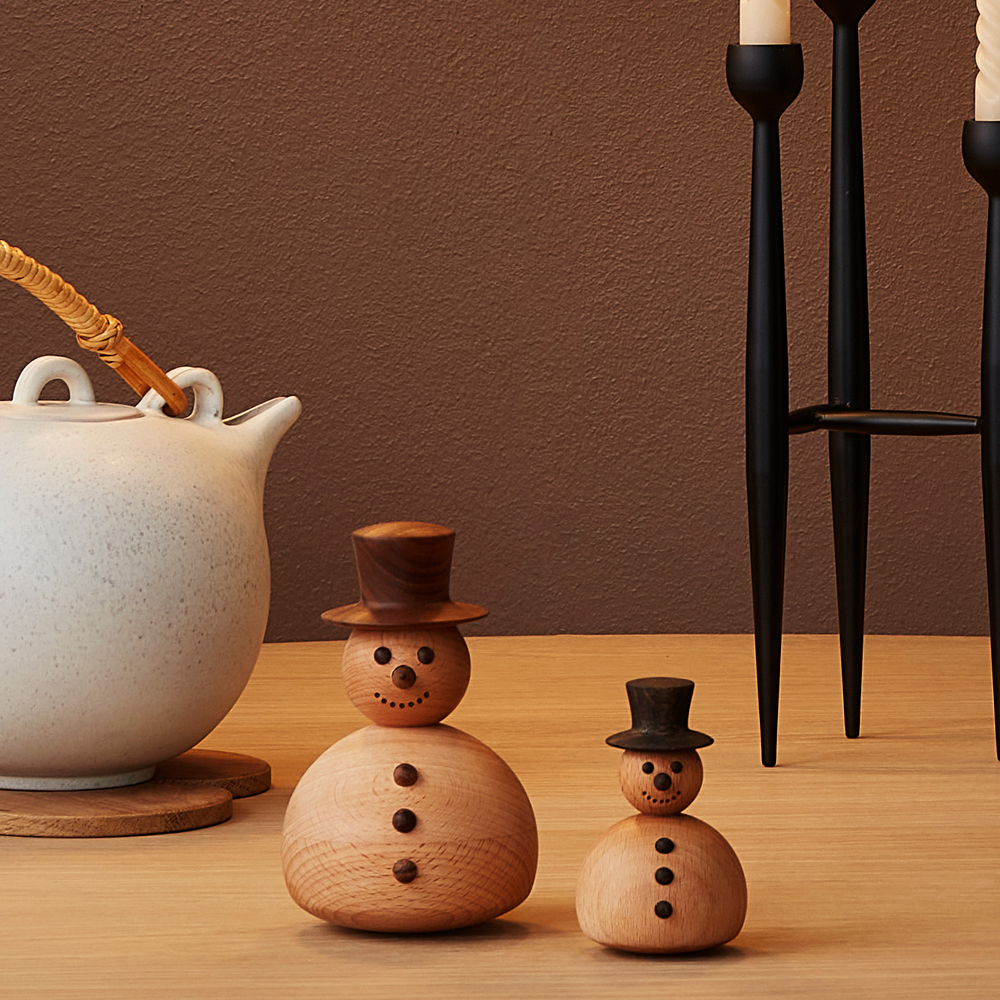 Spring Copenhagen Snögubben trädekoration liten 9,4 cm bok/ek