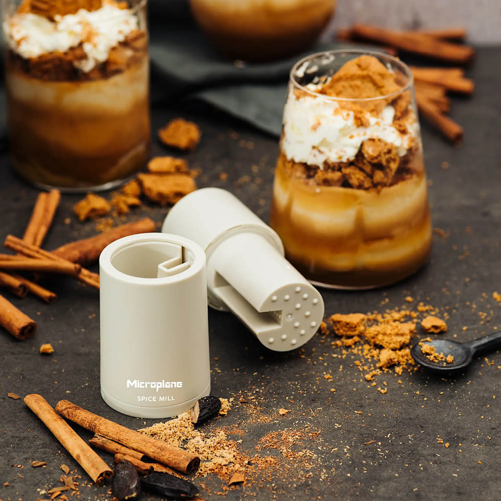 Microplane Spice Mill kryddkvarn 12 cm cashmere beige