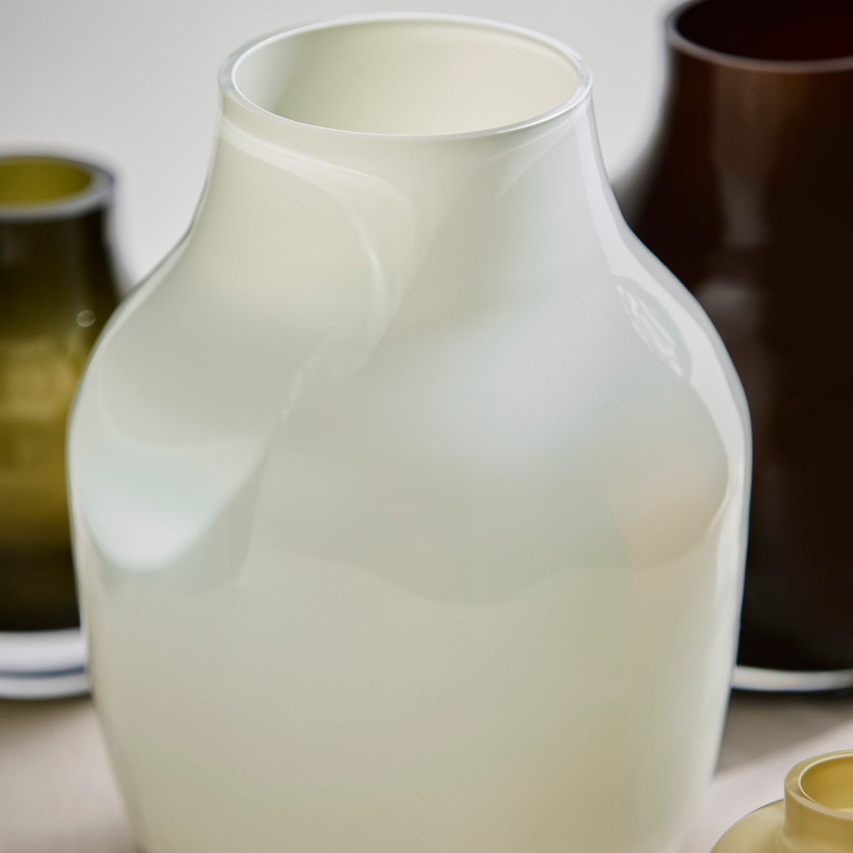 Tell Me More Paloma Maljakko 26 cm Offwhite