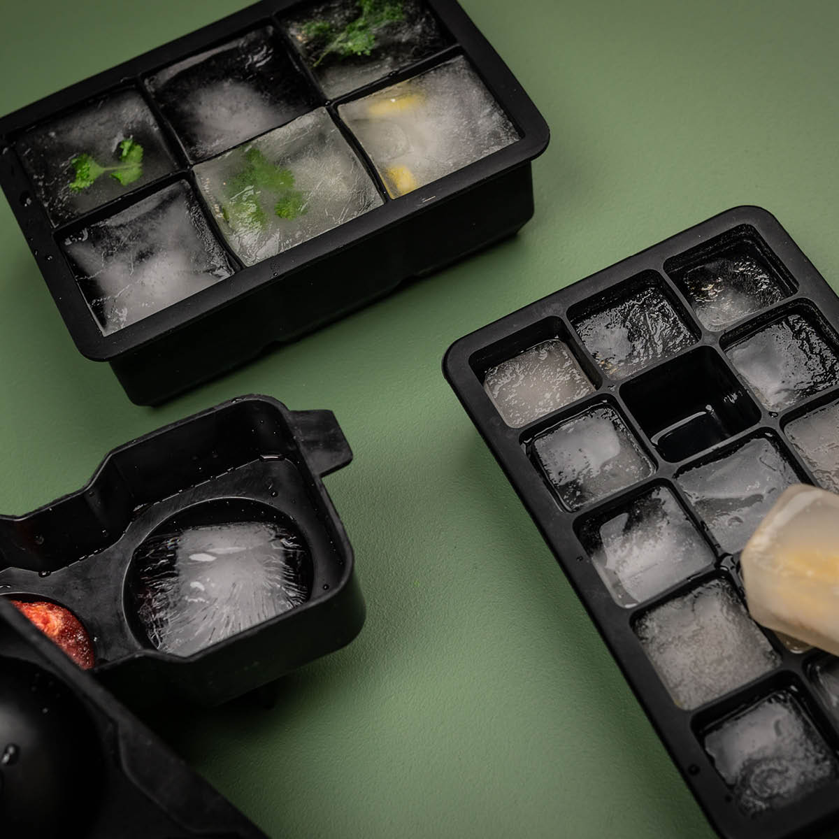 Modern House Isform stor