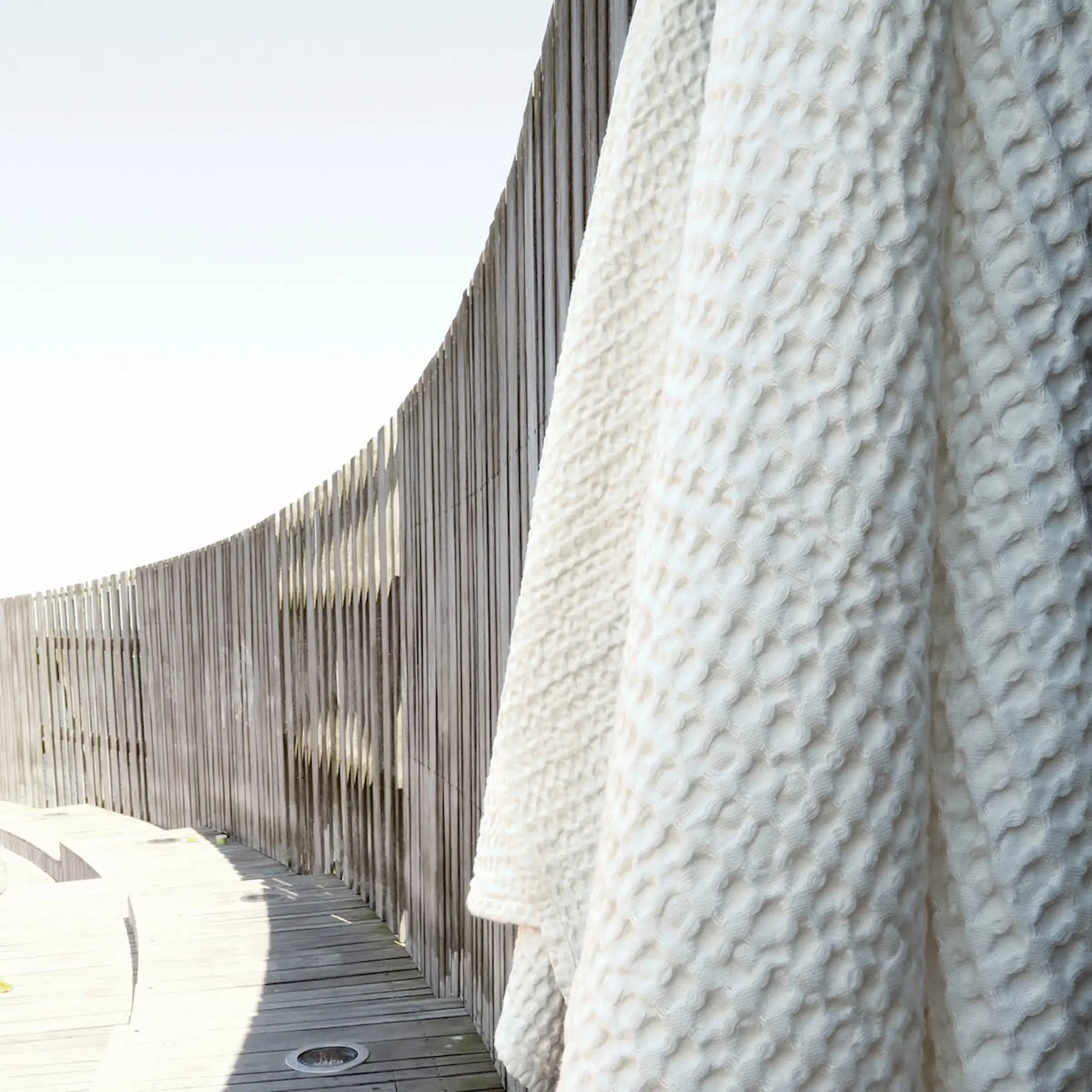 The Organic Company Big Waffle badlakan 150x100 cm vit