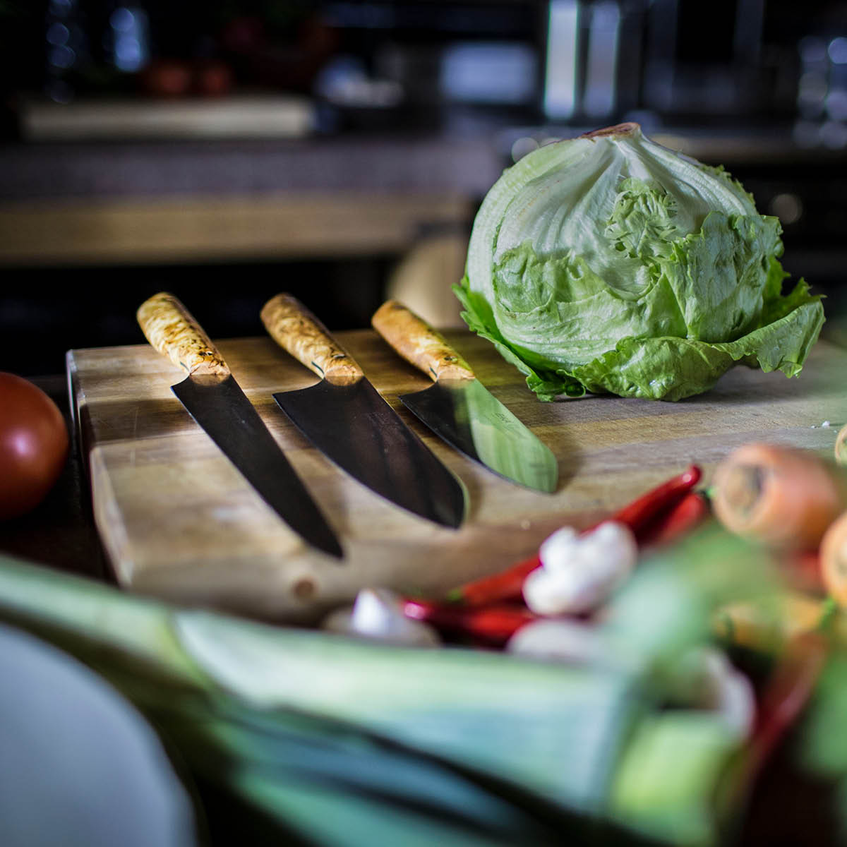 EKA Gourmet gavesett trancherkniv 22,6 cm og tranchergaffel masurbjørk/rustfritt stål