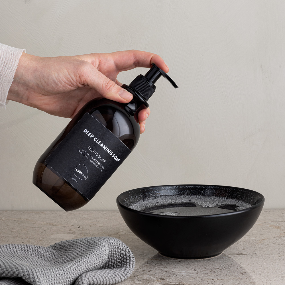 LIND DNA LindDNA Syväpuhdistava saippua 480 ml