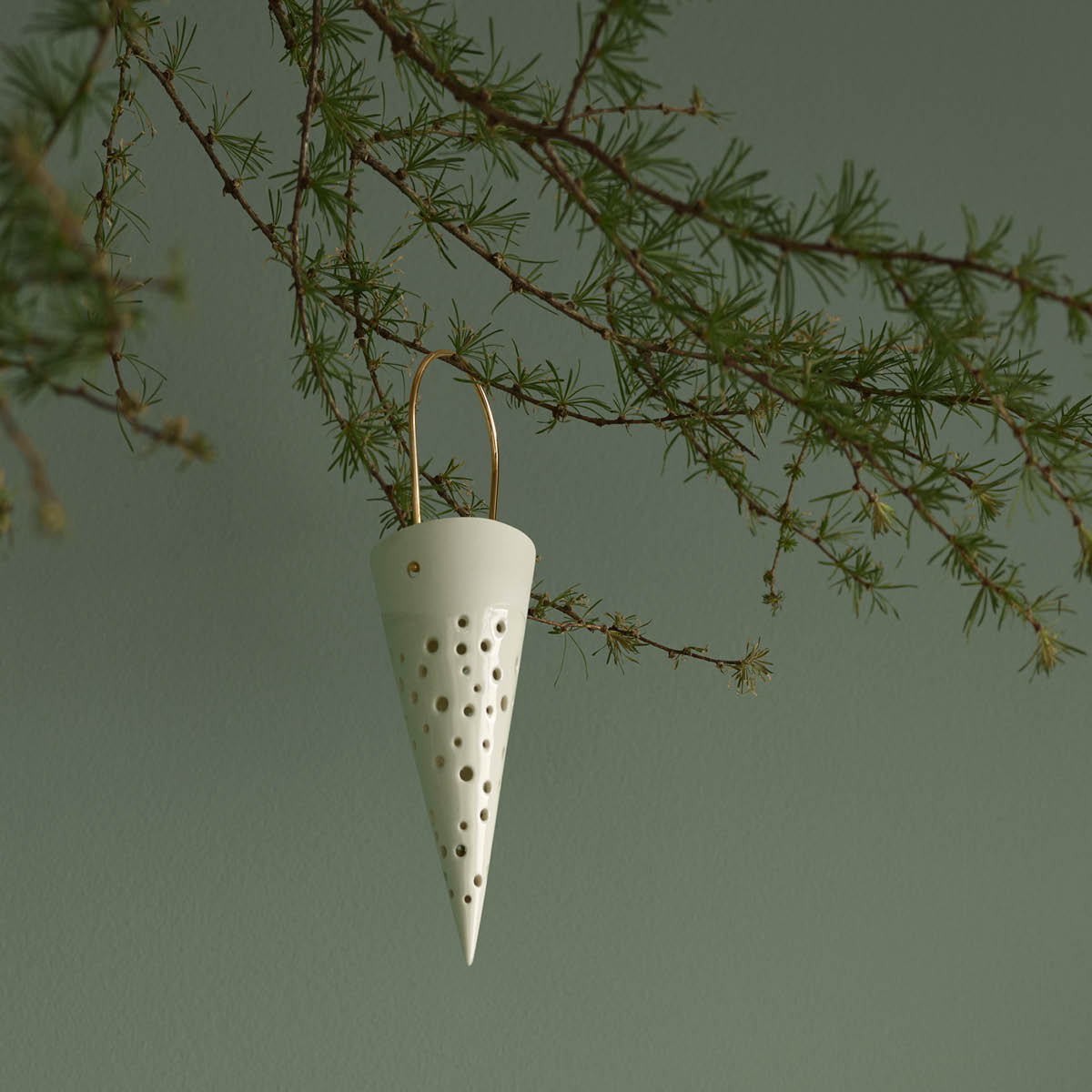 Kähler Nobili Julekremmerhus H15 cm snøhvit