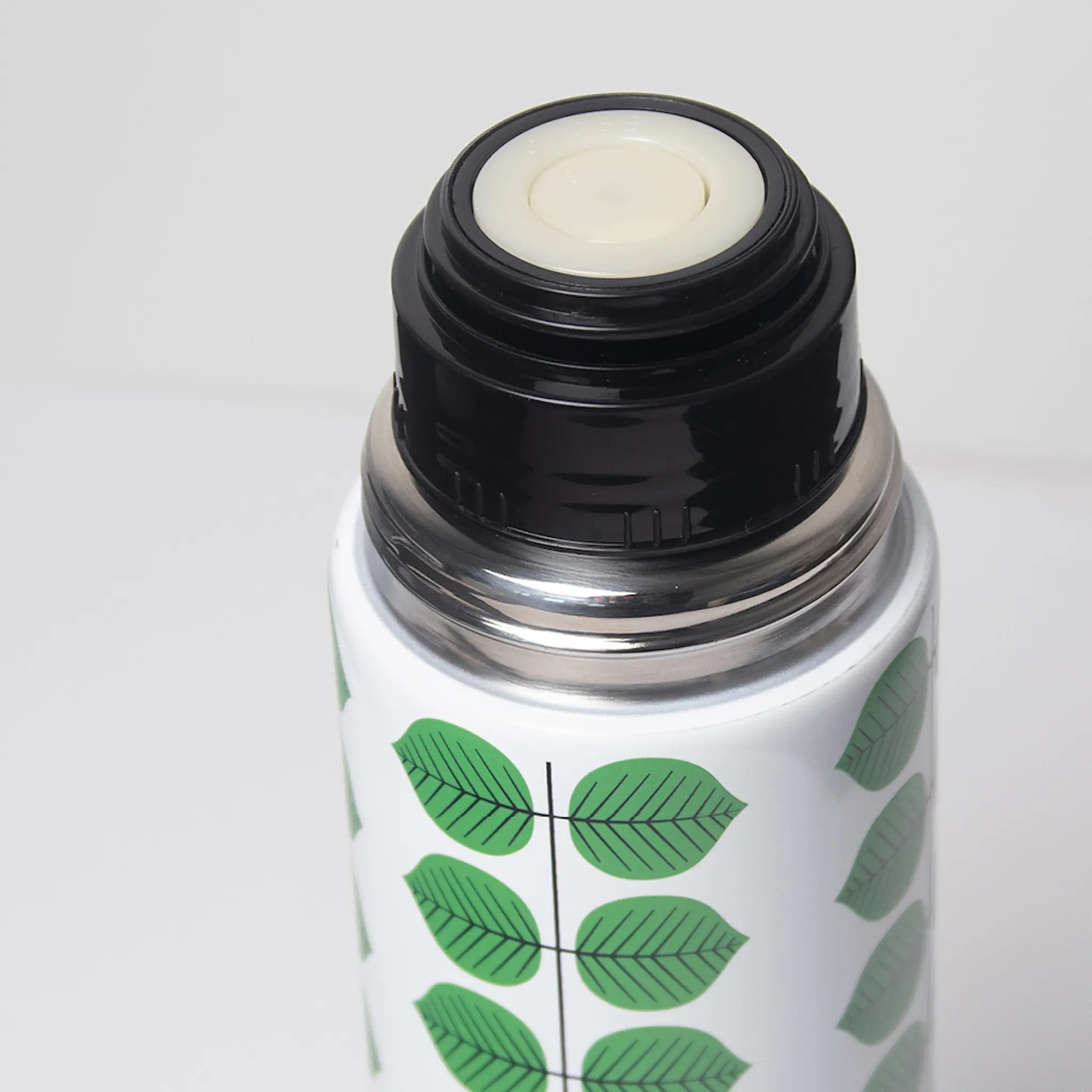 Pluto Berså Termospullo 0,75 L Valkoinen/Vihreä