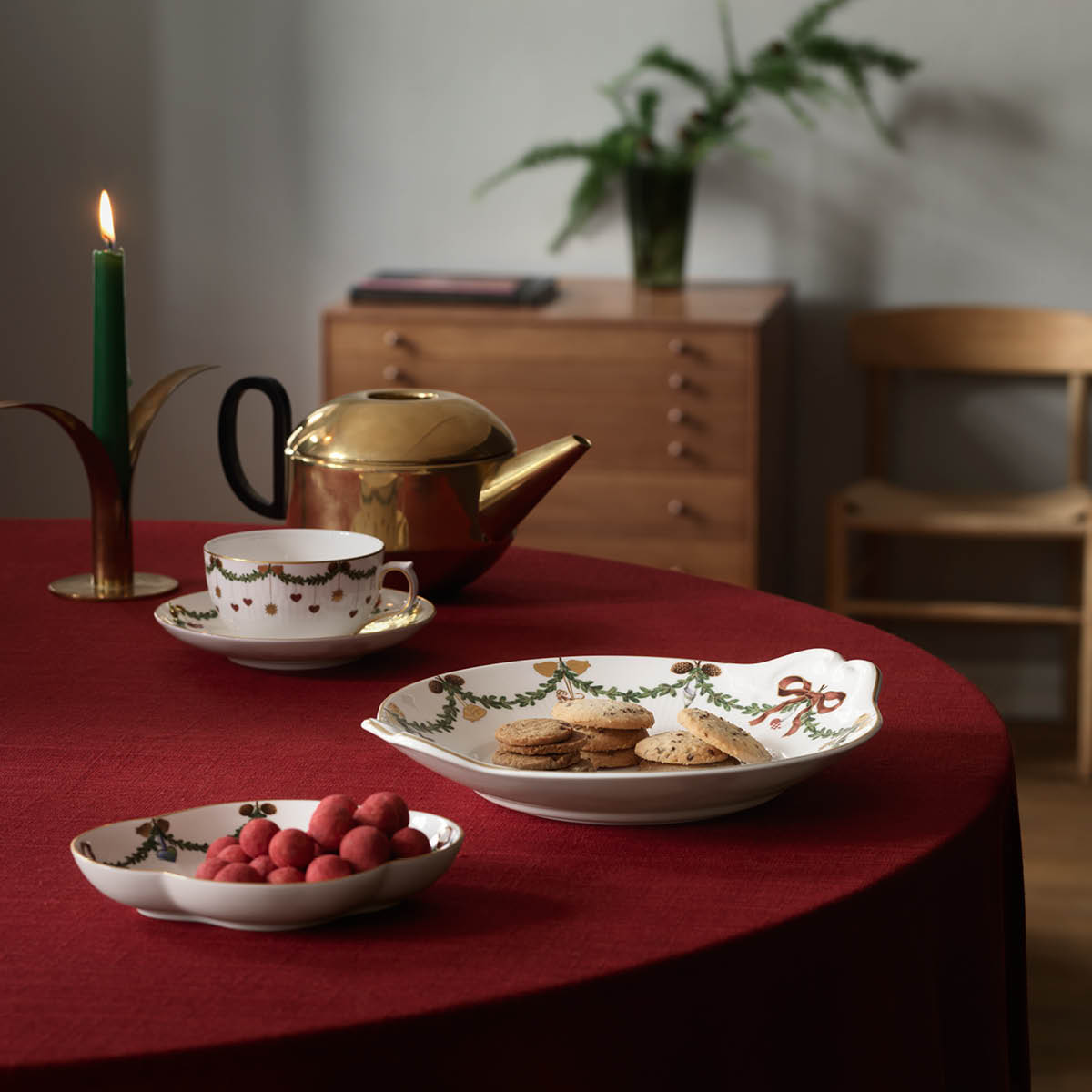 Royal Copenhagen Star Fluted Tallrik 27 cm