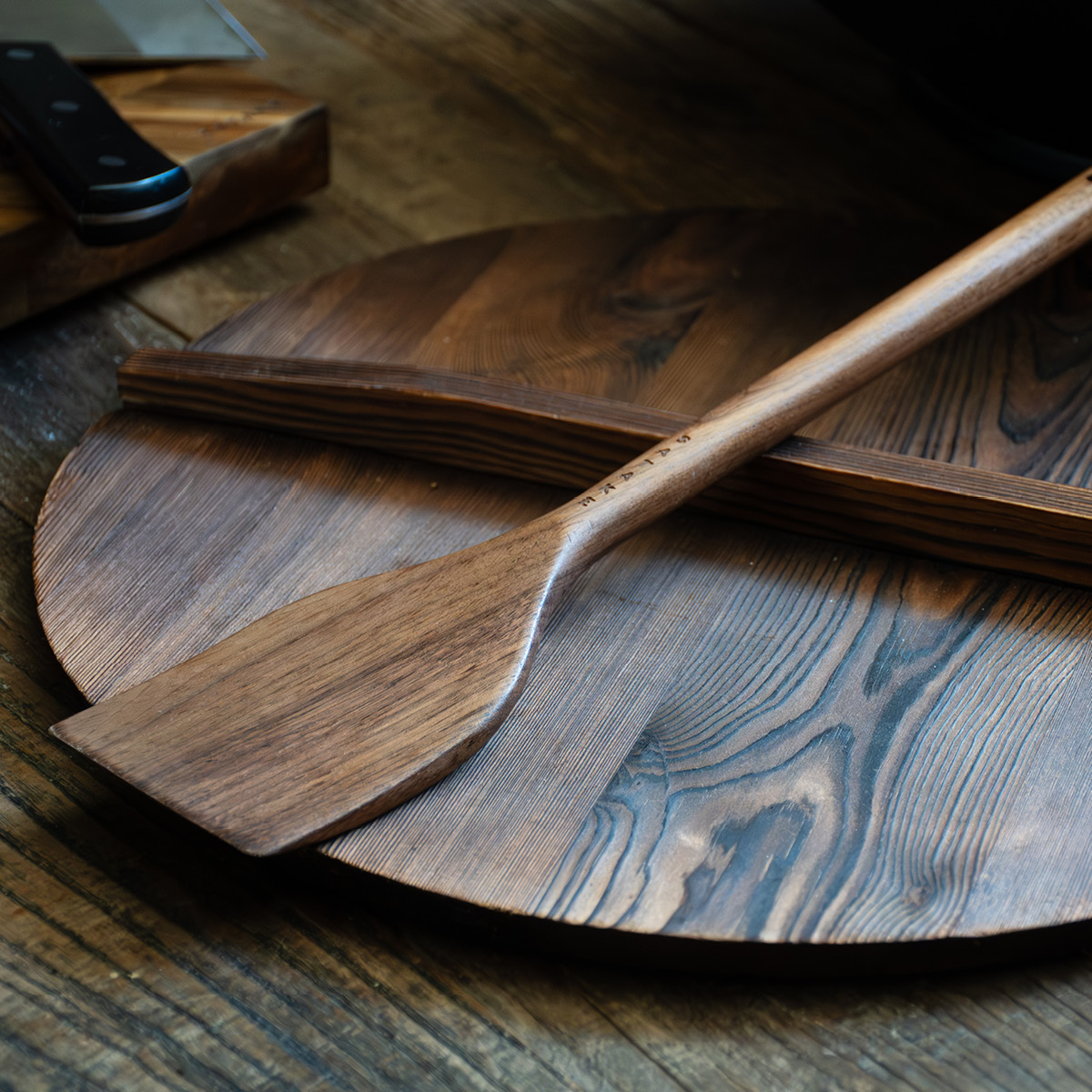 Satake Stekspade 33,5 cm valnöt