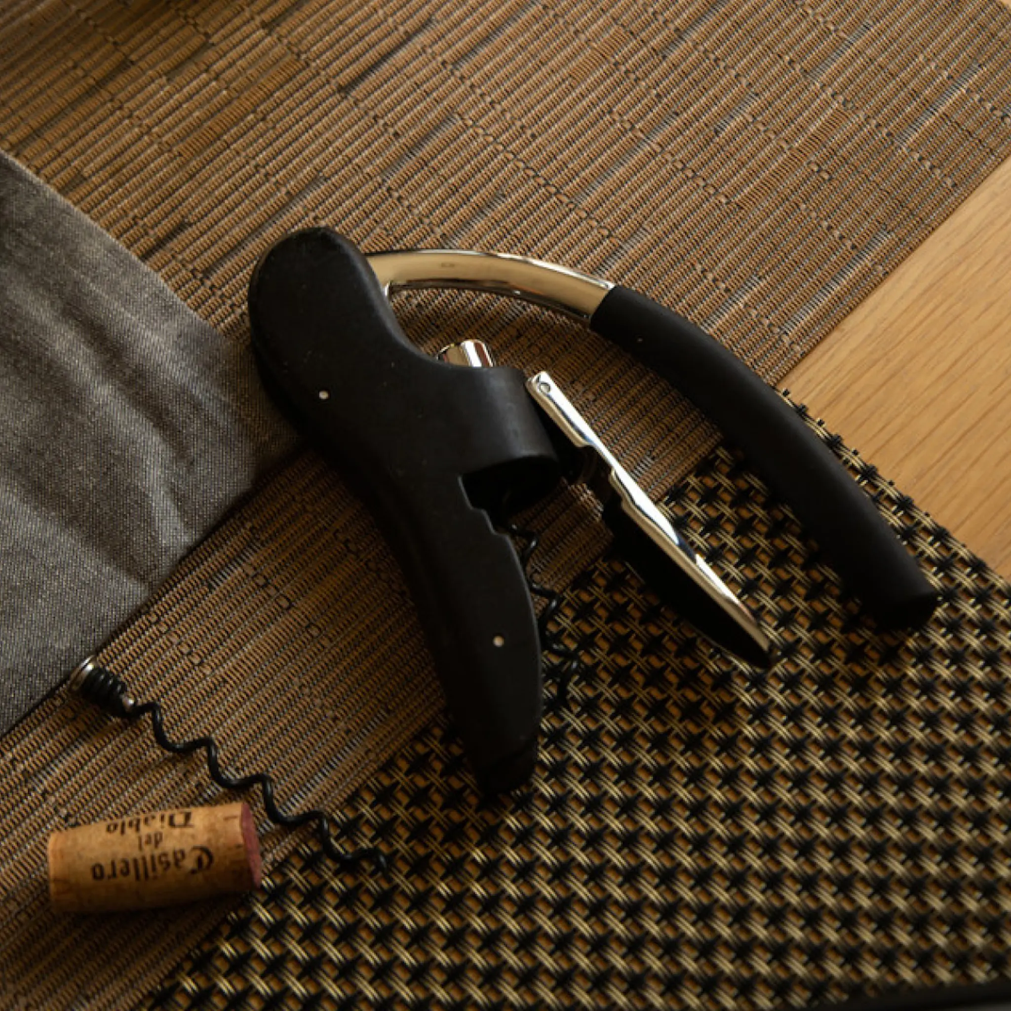 Barcraft Vinöppnare med hävarm och folieskärare 15,5 cm svart